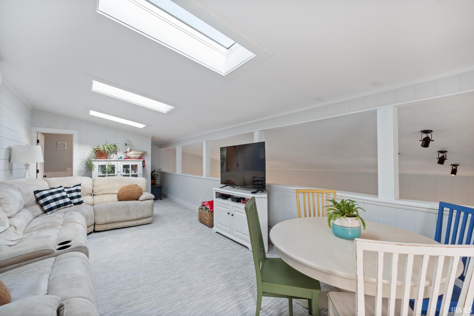 Photo 19 of 301 S MULBERRY