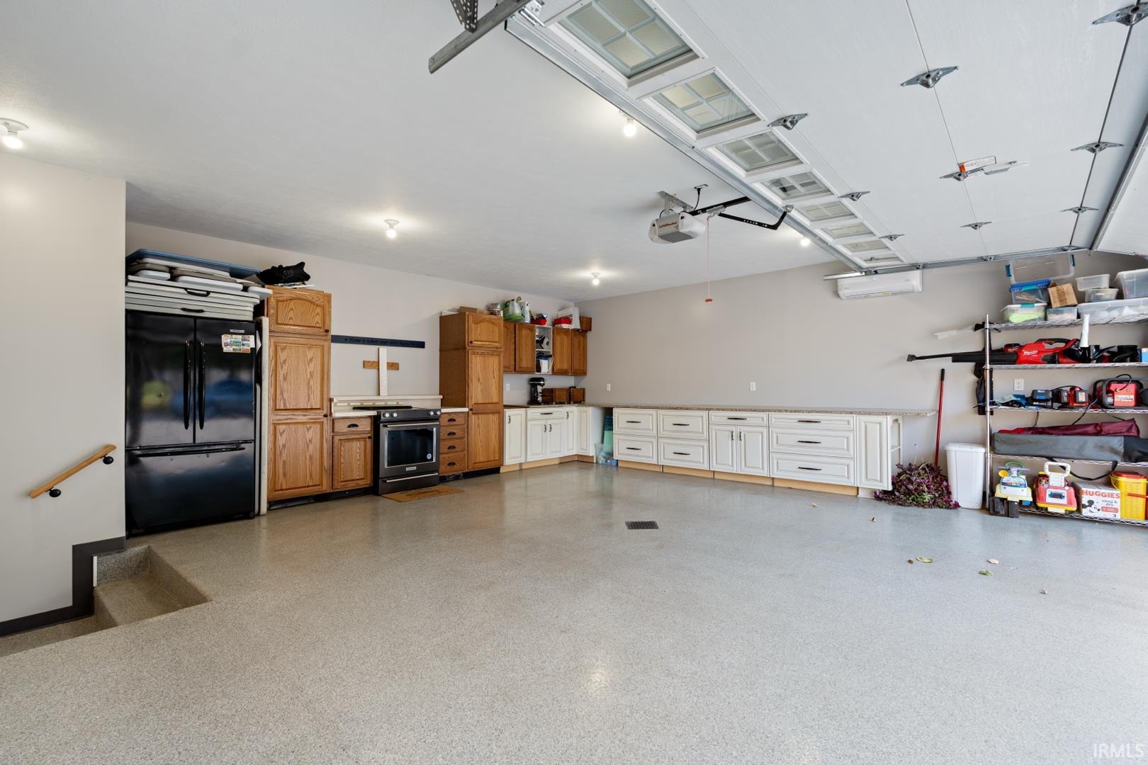 Photo 30 of 301 S MULBERRY