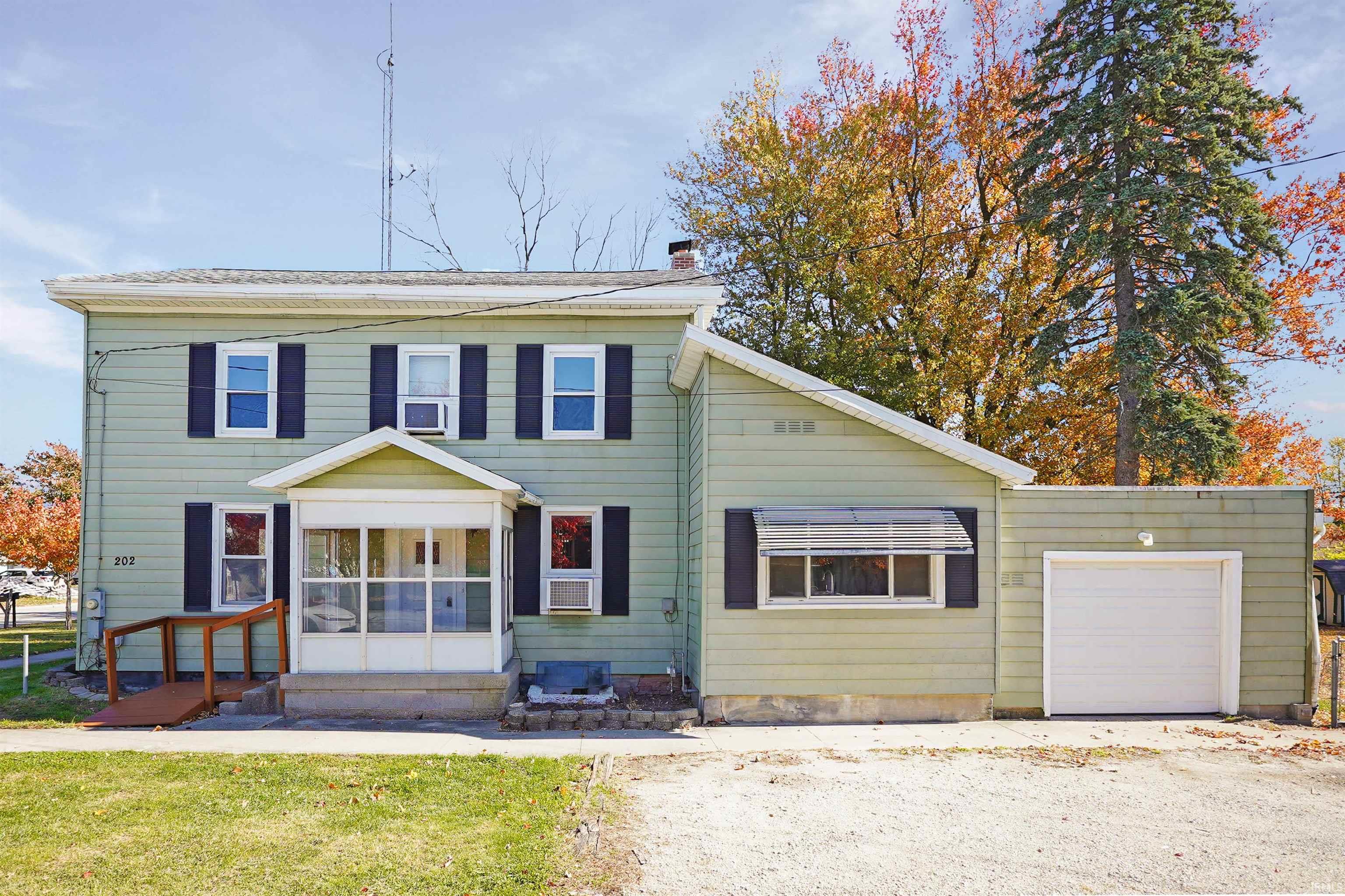 Homes for sale in Silver Lake, IN | 202 E Main St, Silver Lake, IN 46982 | MLS# 202544380