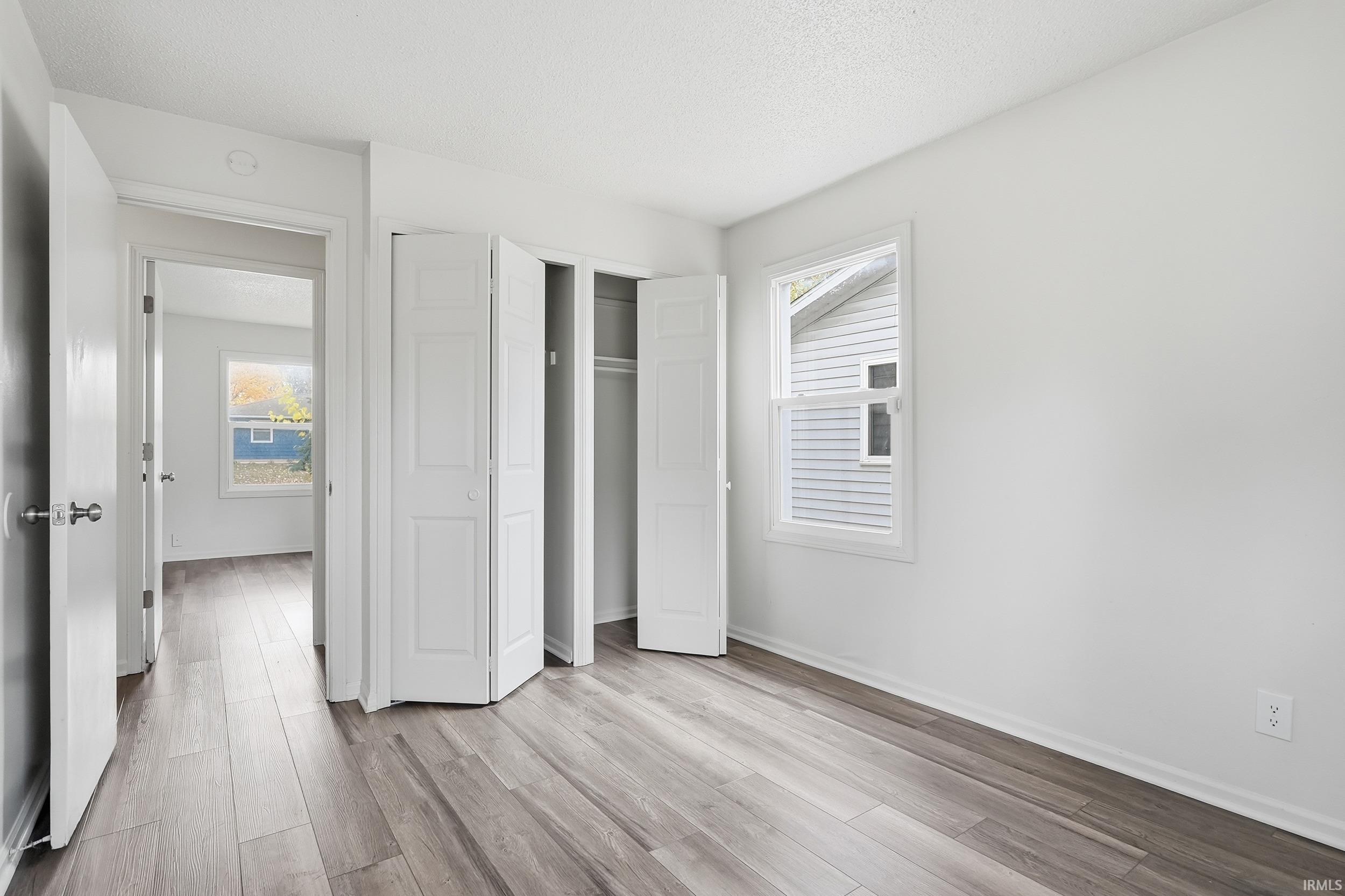 Photo 18 of 1107 Larch Lane