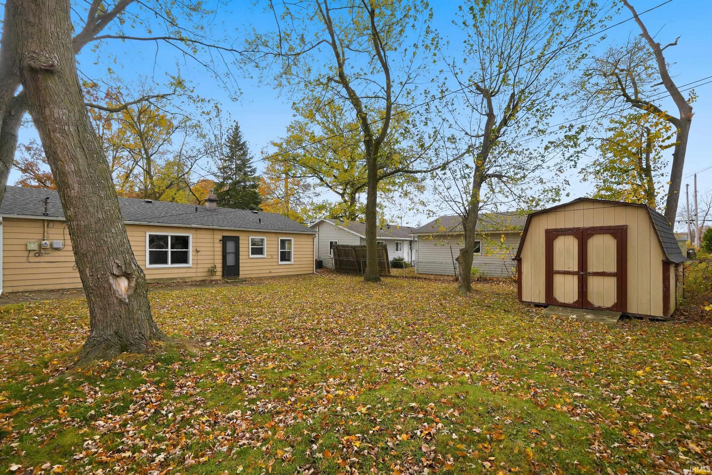 Photo 24 of 1107 Larch Lane