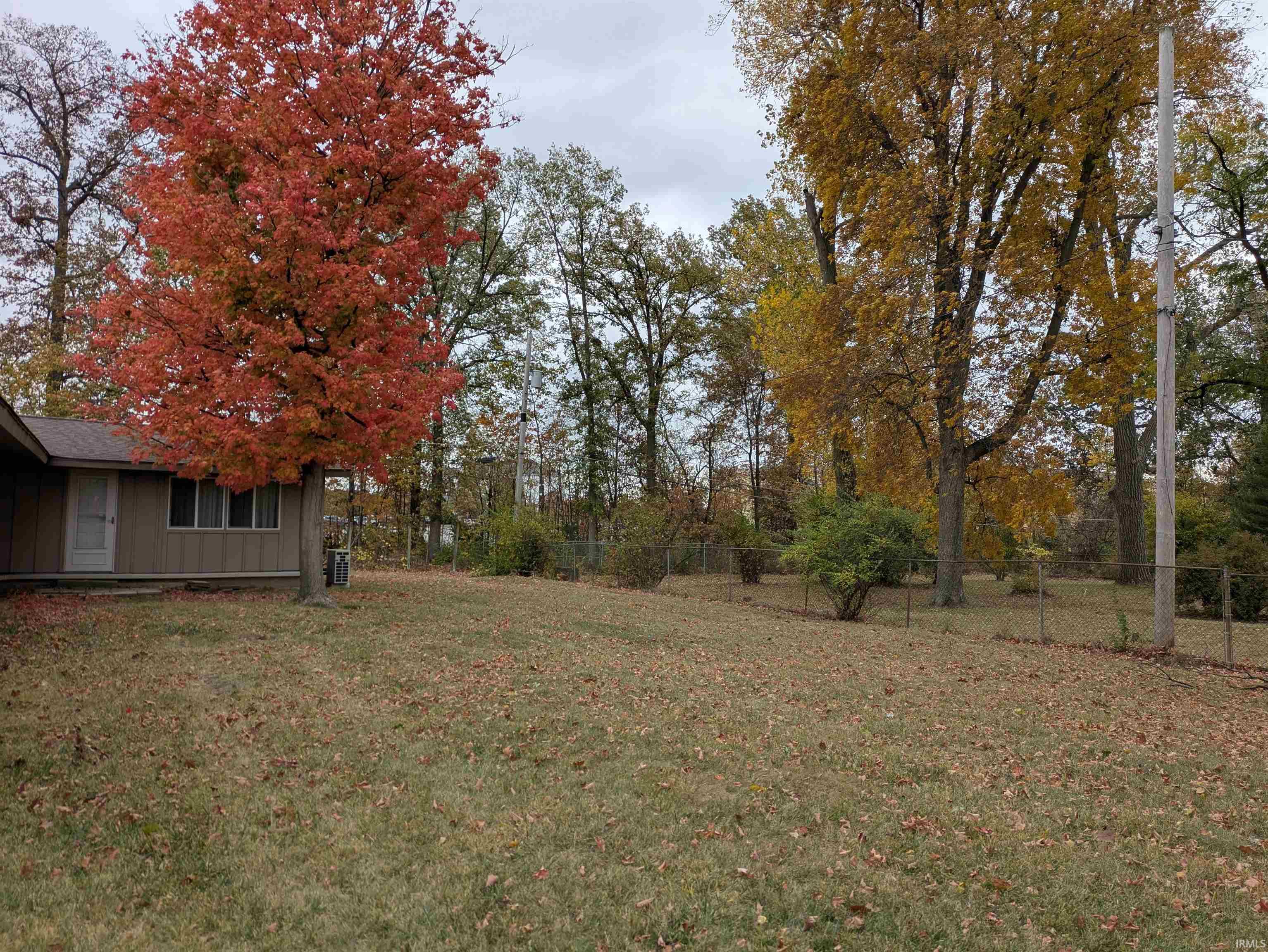 Photo 28 of 217 W WASHINGTON CENTER Road