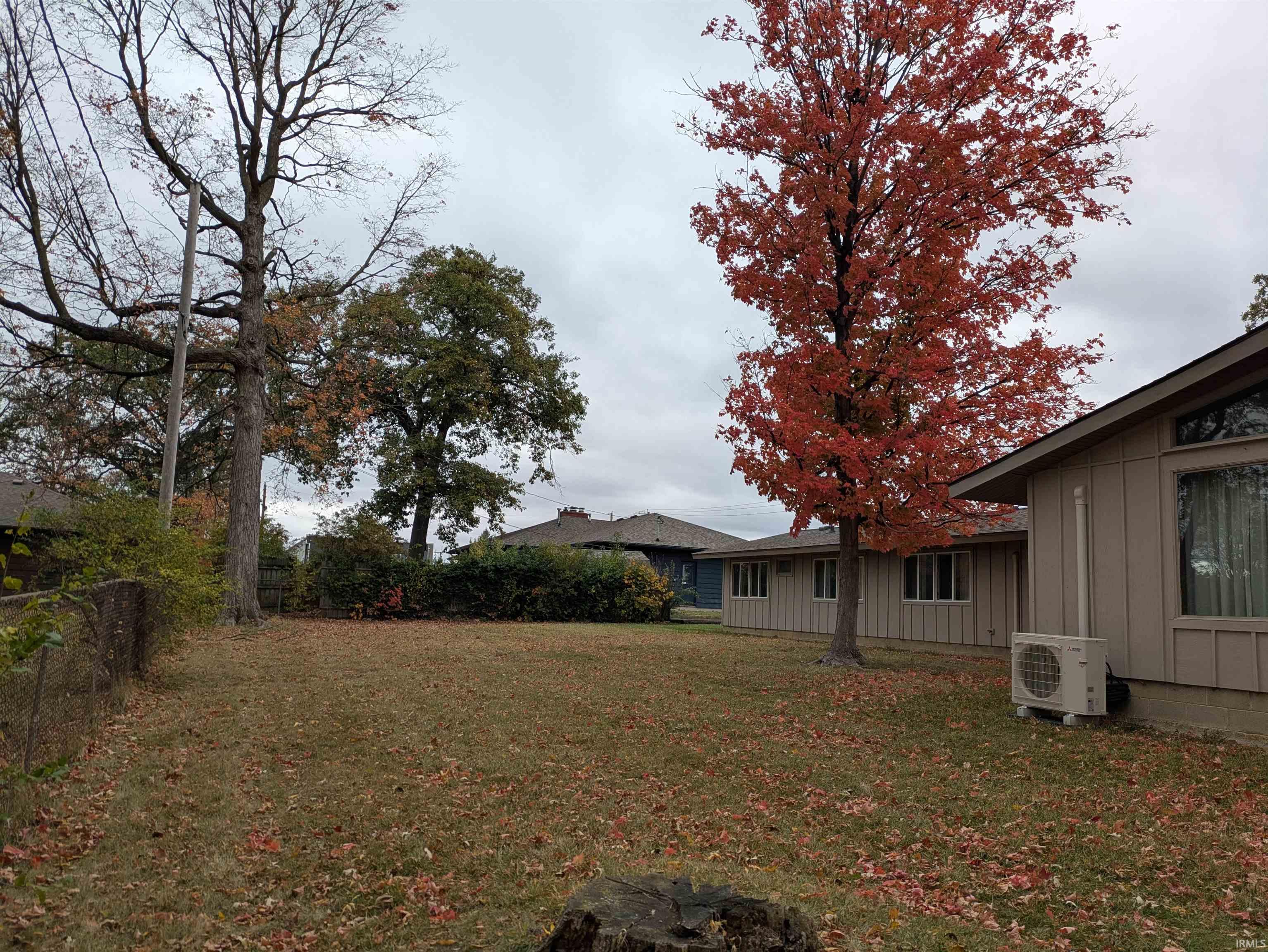 Photo 29 of 217 W WASHINGTON CENTER Road