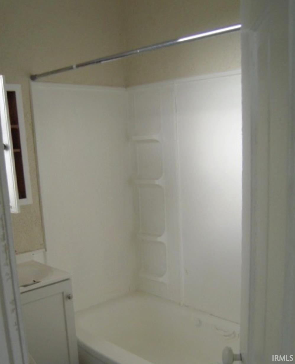 Photo 13 of 207 N 2nd Street