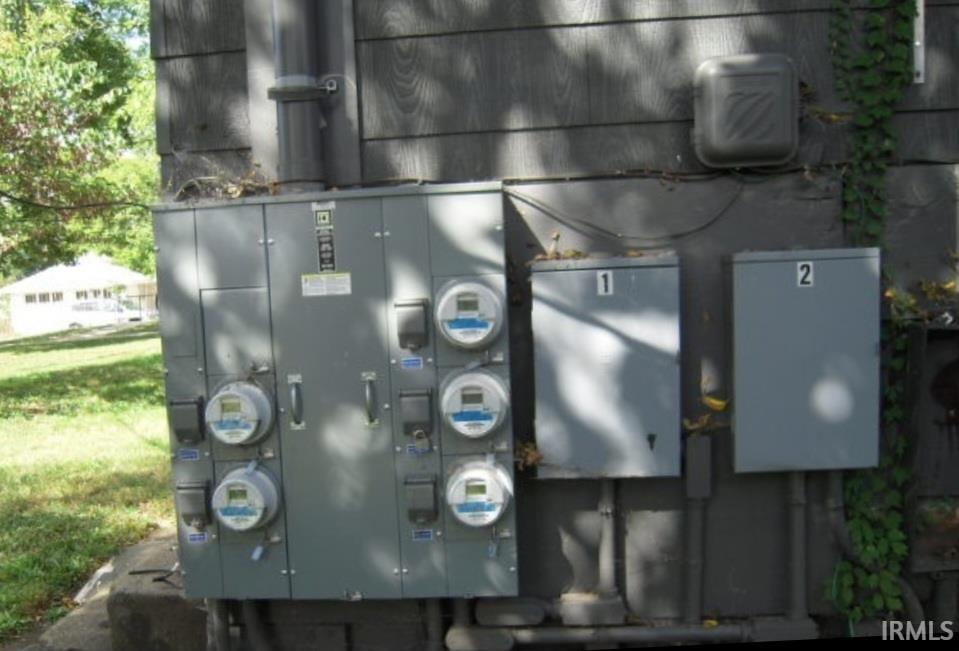 Photo 2 of 207 N 2nd Street