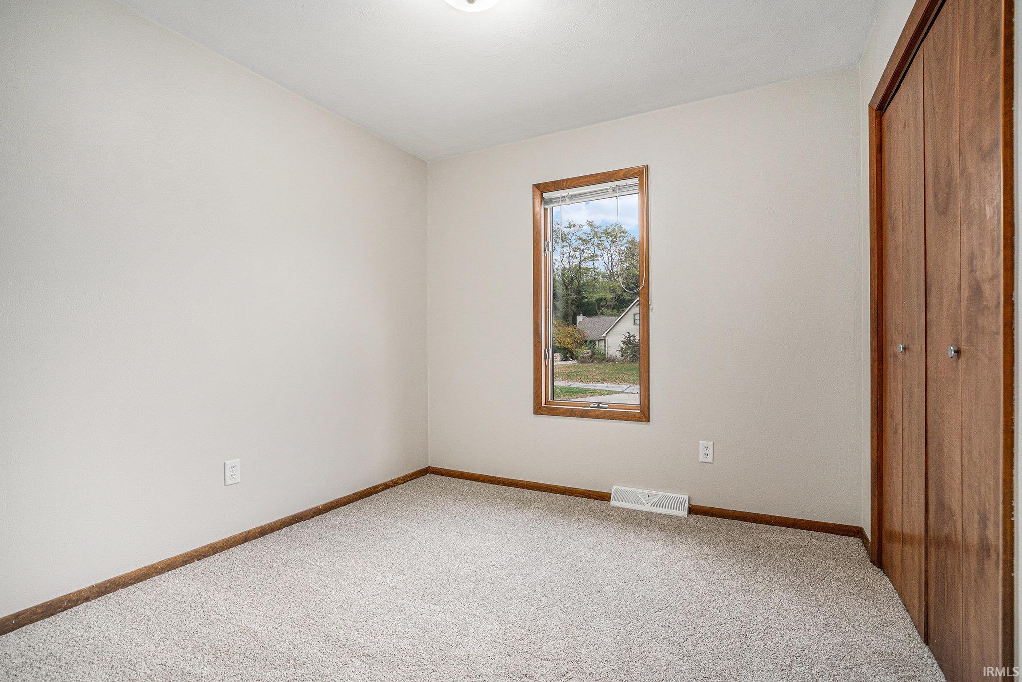 Photo 12 of 22966 Bainbridge Drive