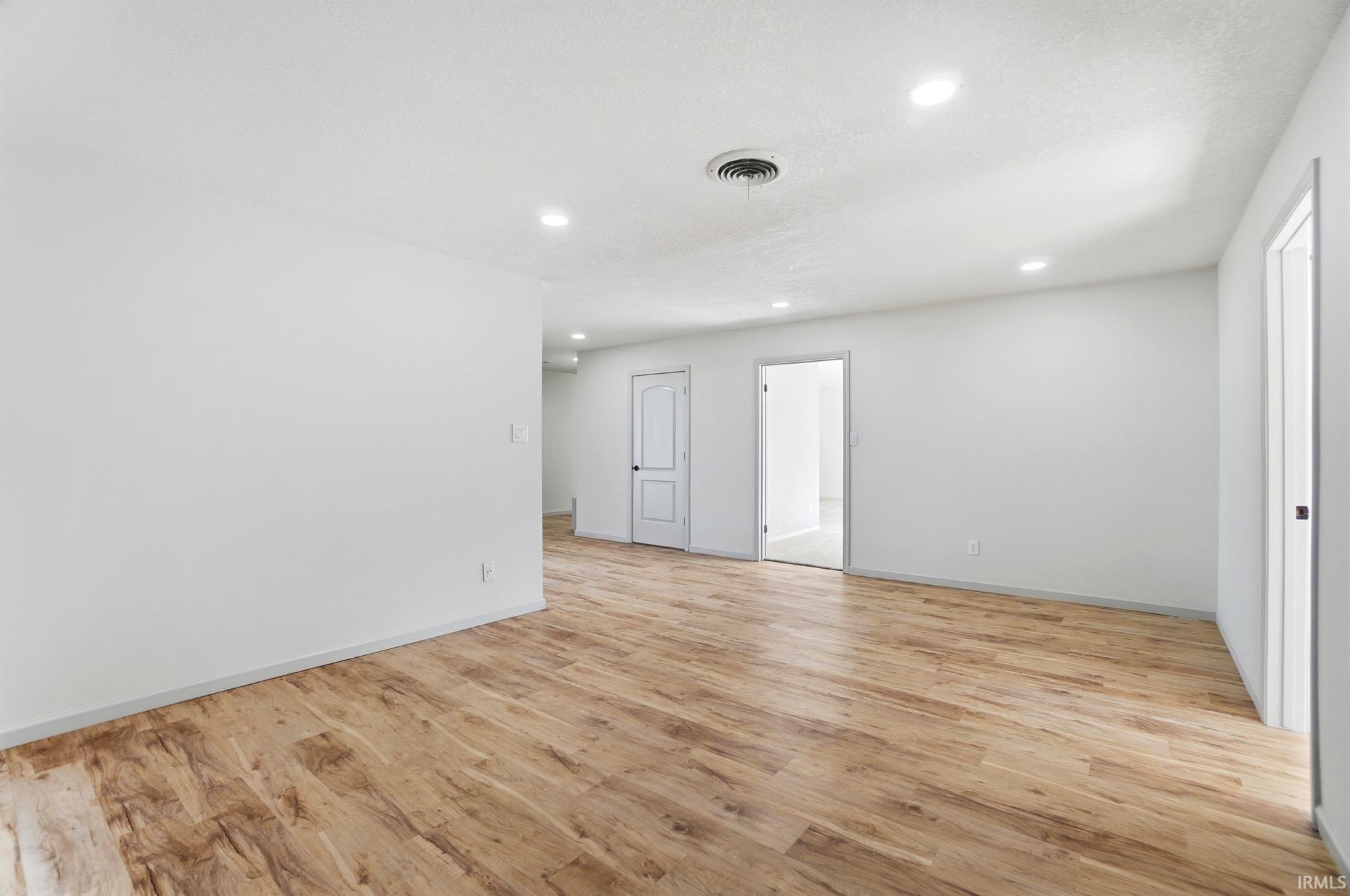 Photo 13 of 7028 Blackhawk Lane