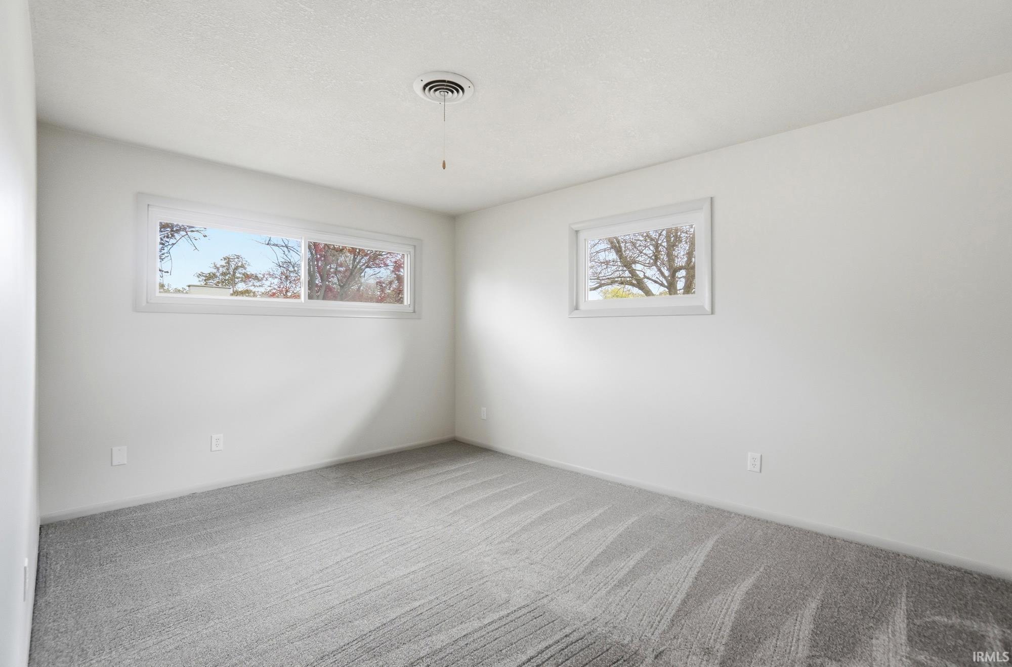 Photo 23 of 7028 Blackhawk Lane