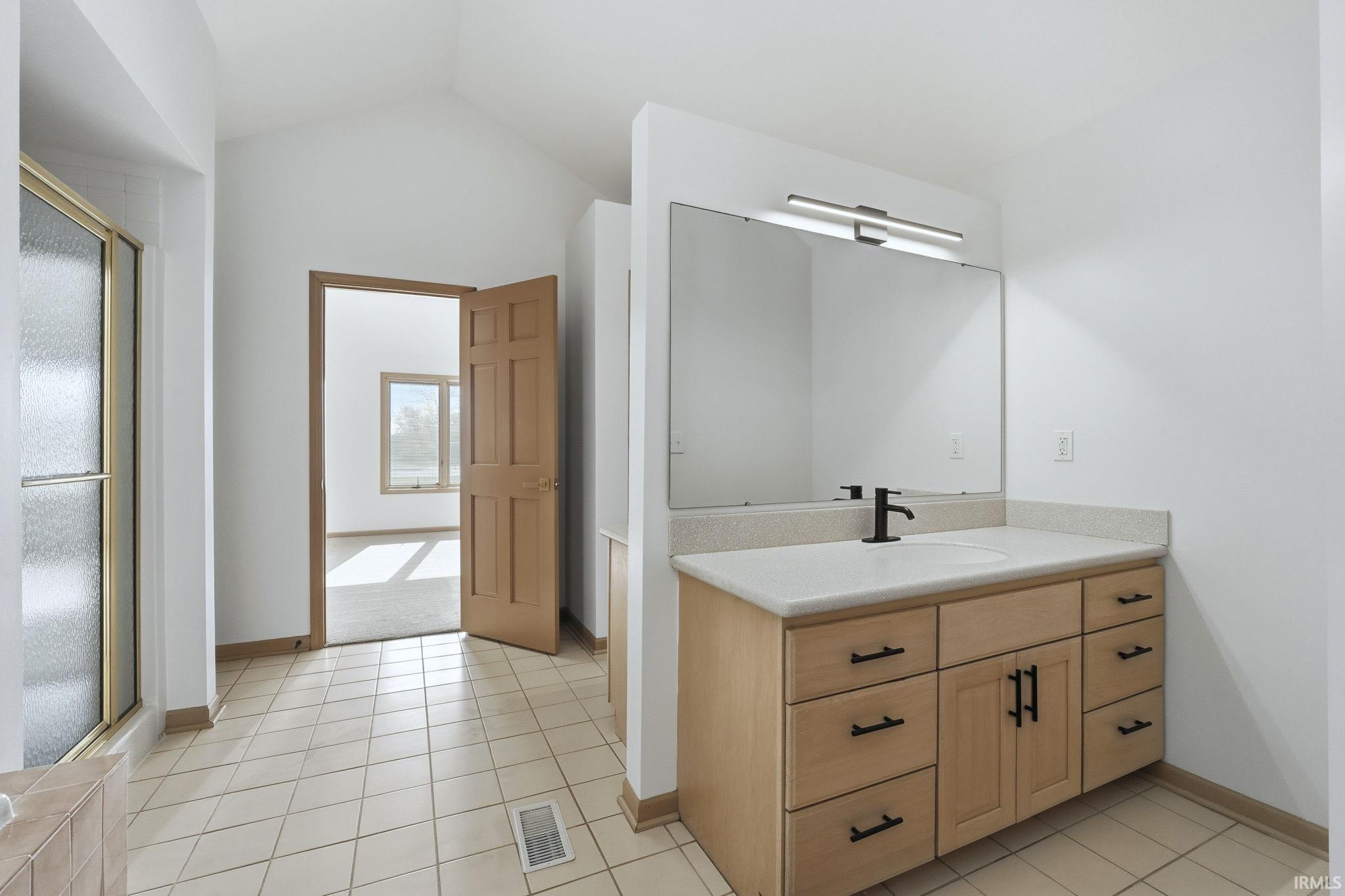 Photo 16 of 5526 Tunbridge Crossing