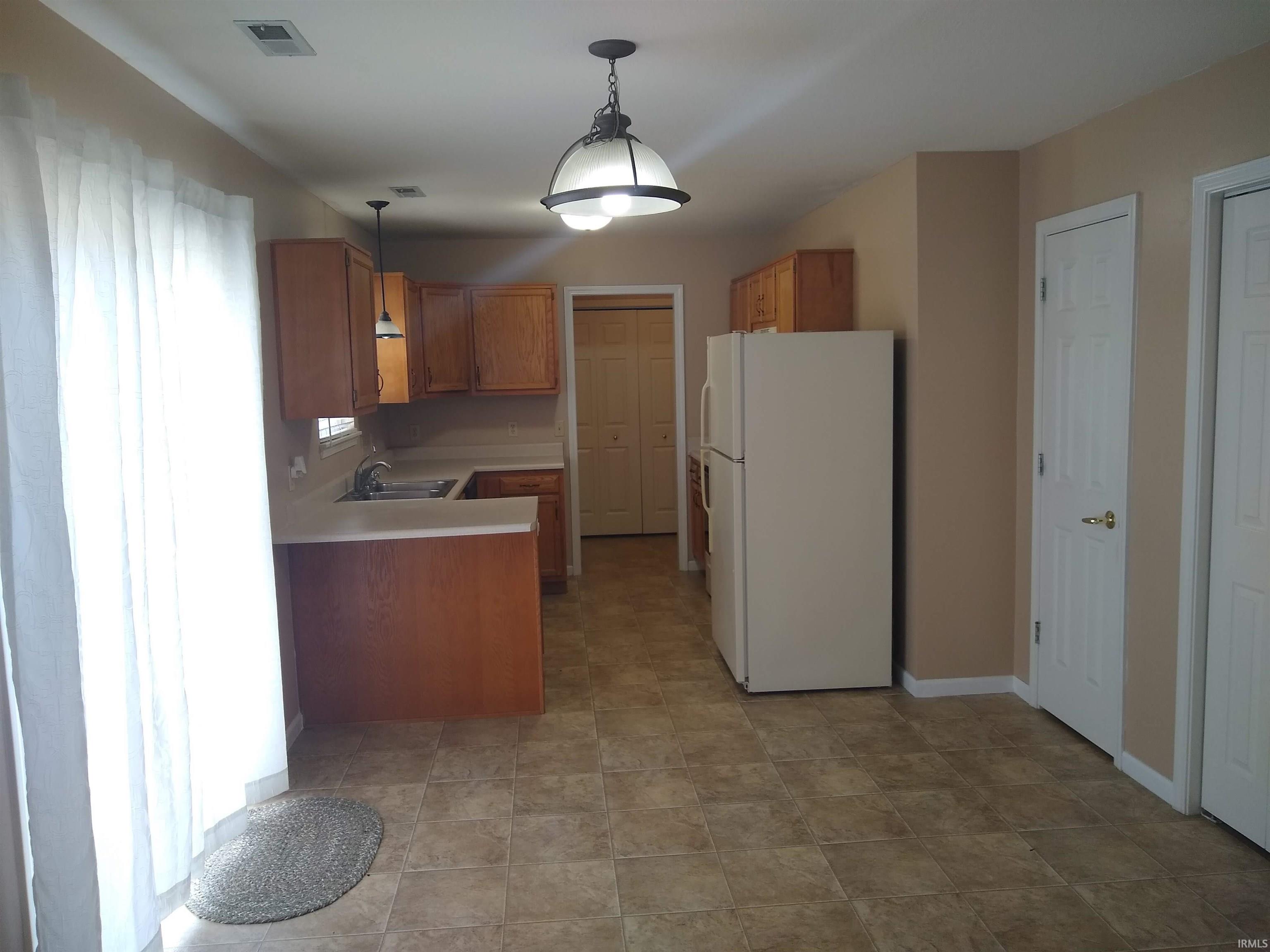 Photo 11 of 9509 Hidden Village Place