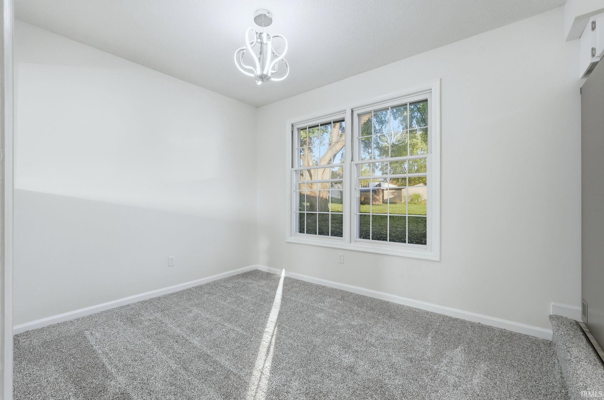 Photo 10 of 1004 Fall Creek Avenue