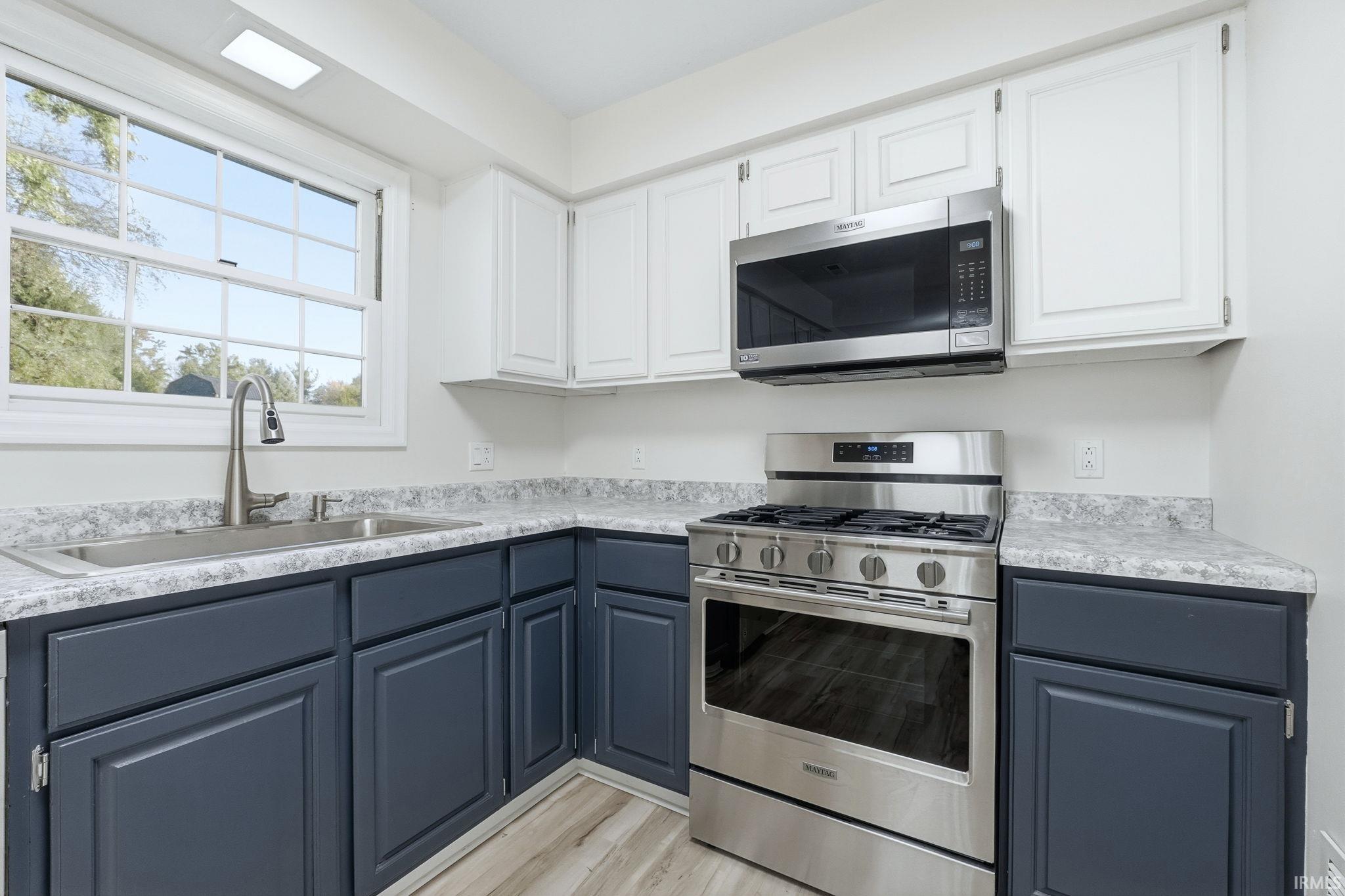 Photo 16 of 1004 Fall Creek Avenue