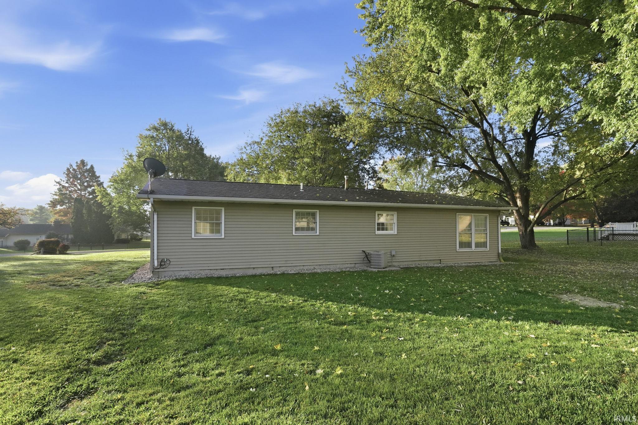 Photo 31 of 1004 Fall Creek Avenue