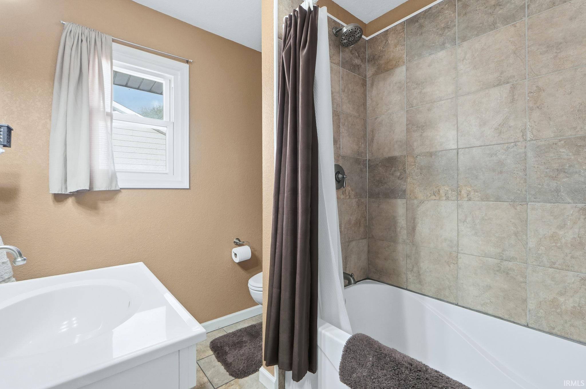 Photo 18 of 3706 Knoll Road