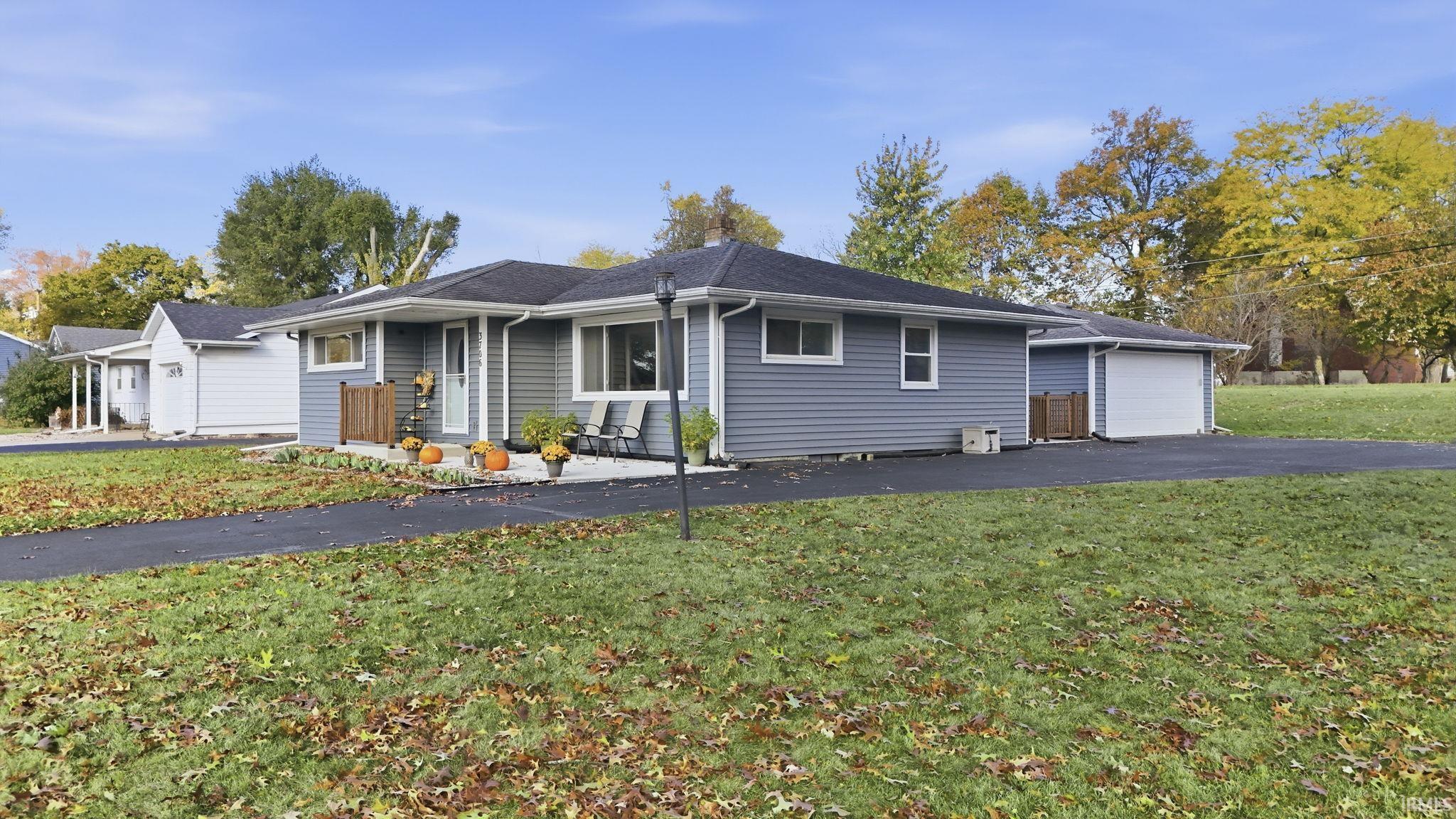 Photo 3 of 3706 Knoll Road