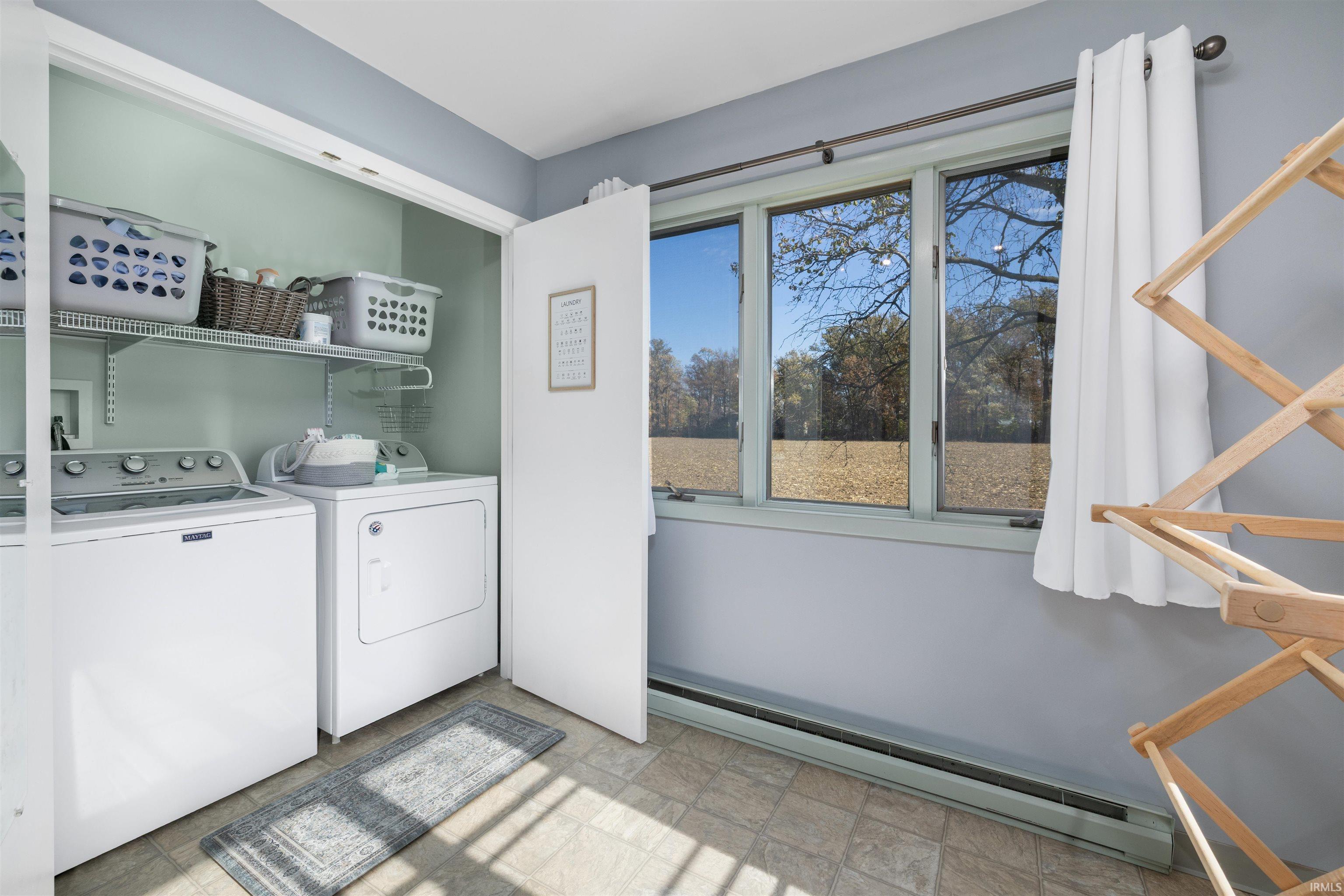 Photo 27 of 606 W 400 S Road