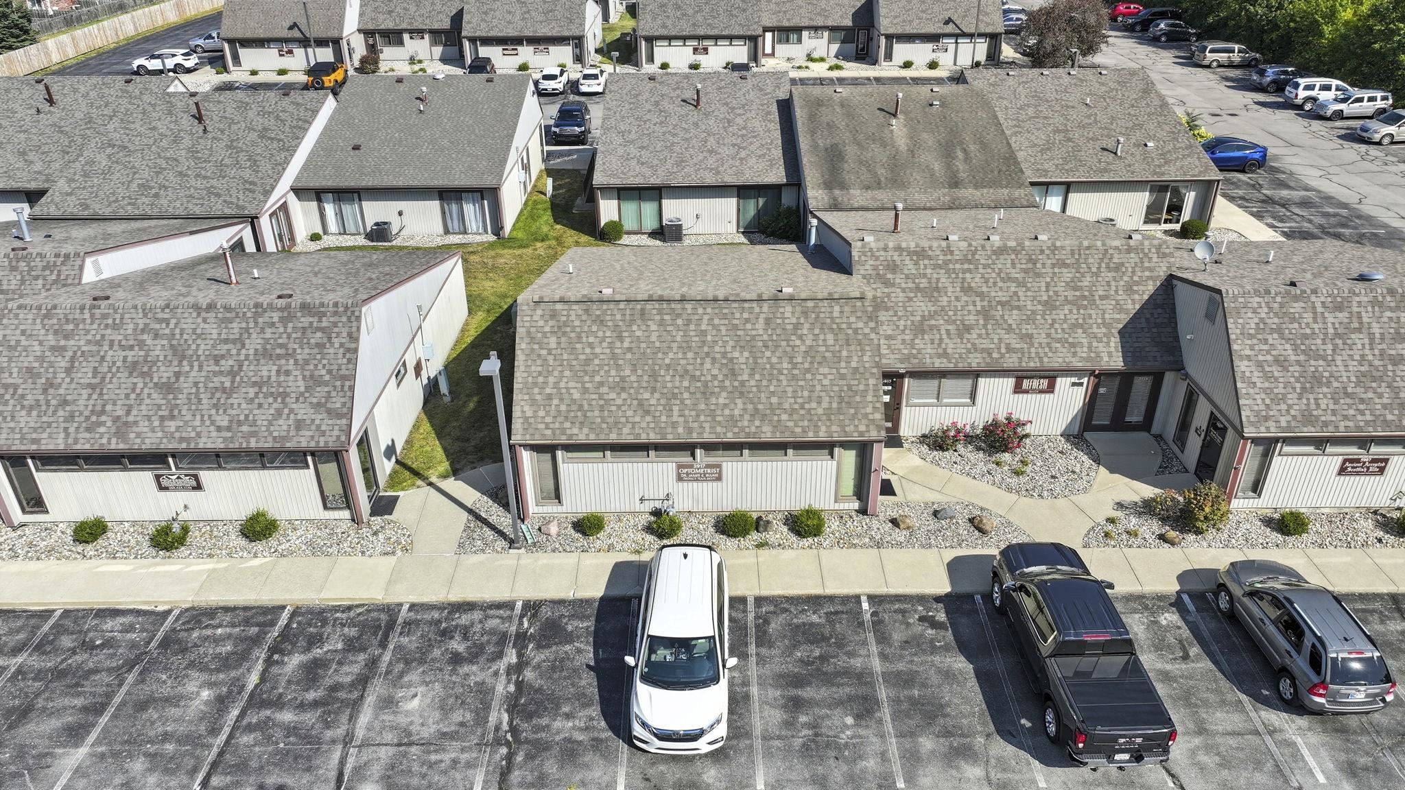 Photo 2 of 5917 Stoney Creek Drive