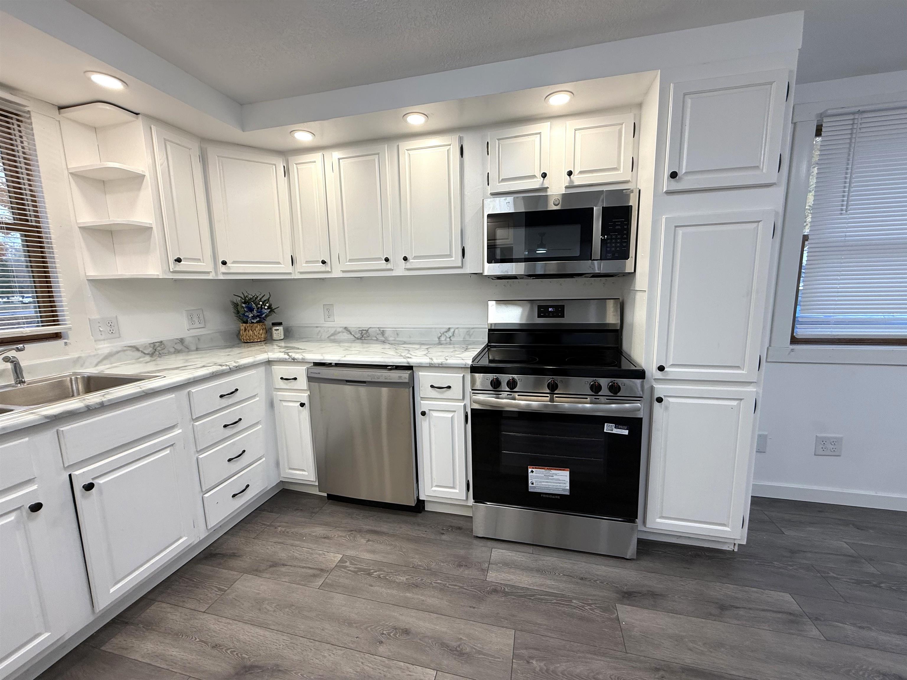 Photo 12 of 5709 Remington Drive