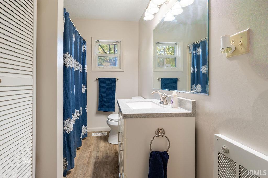 Photo 24 of 326 W Spring Street