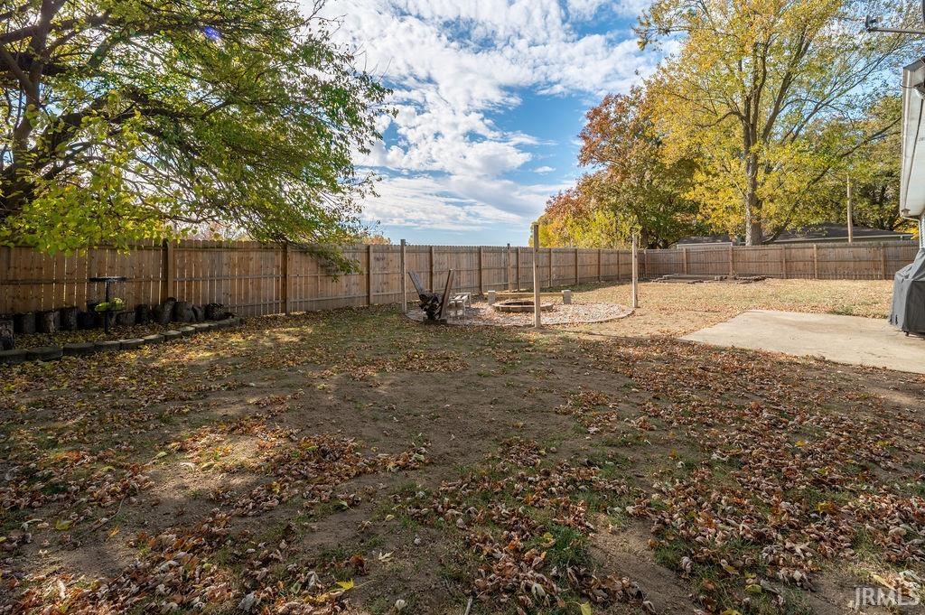 Photo 30 of 326 W Spring Street