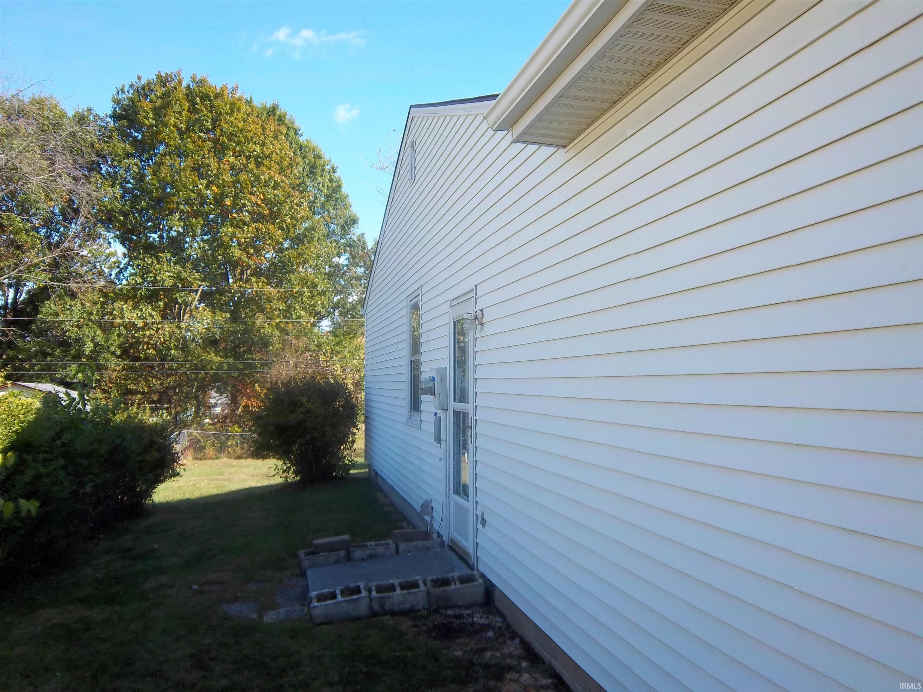 Homes for sale in Bloomington, IN | 3805 W Indiana Creek Dr, Bloomington, IN 47403 | MLS# 202544458