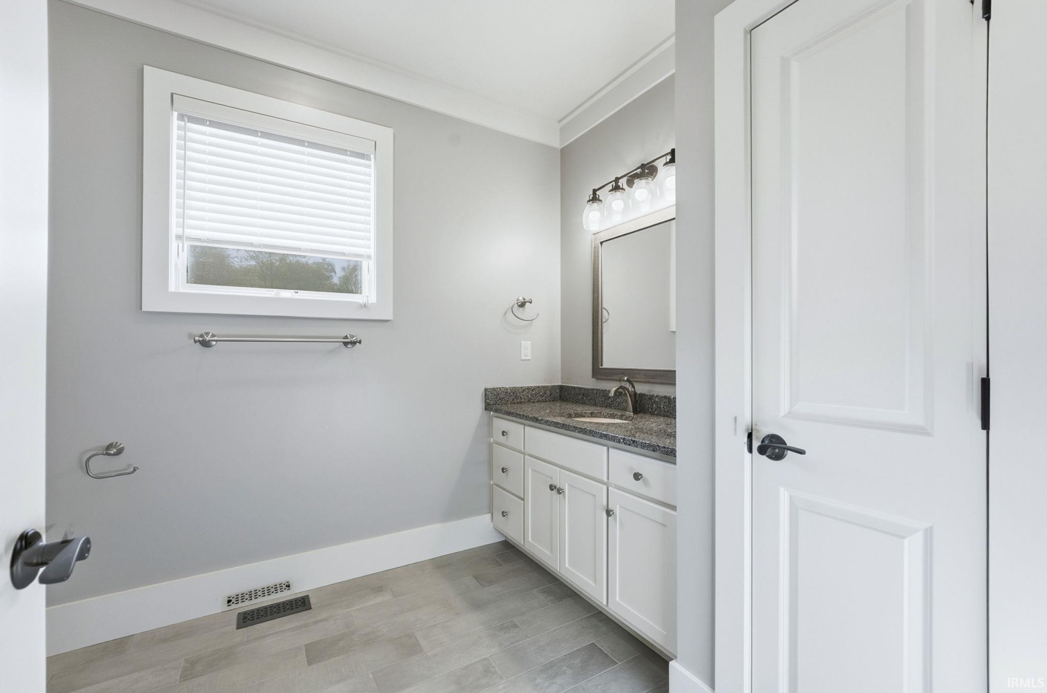 Photo 25 of 6521 N Kalorama Road