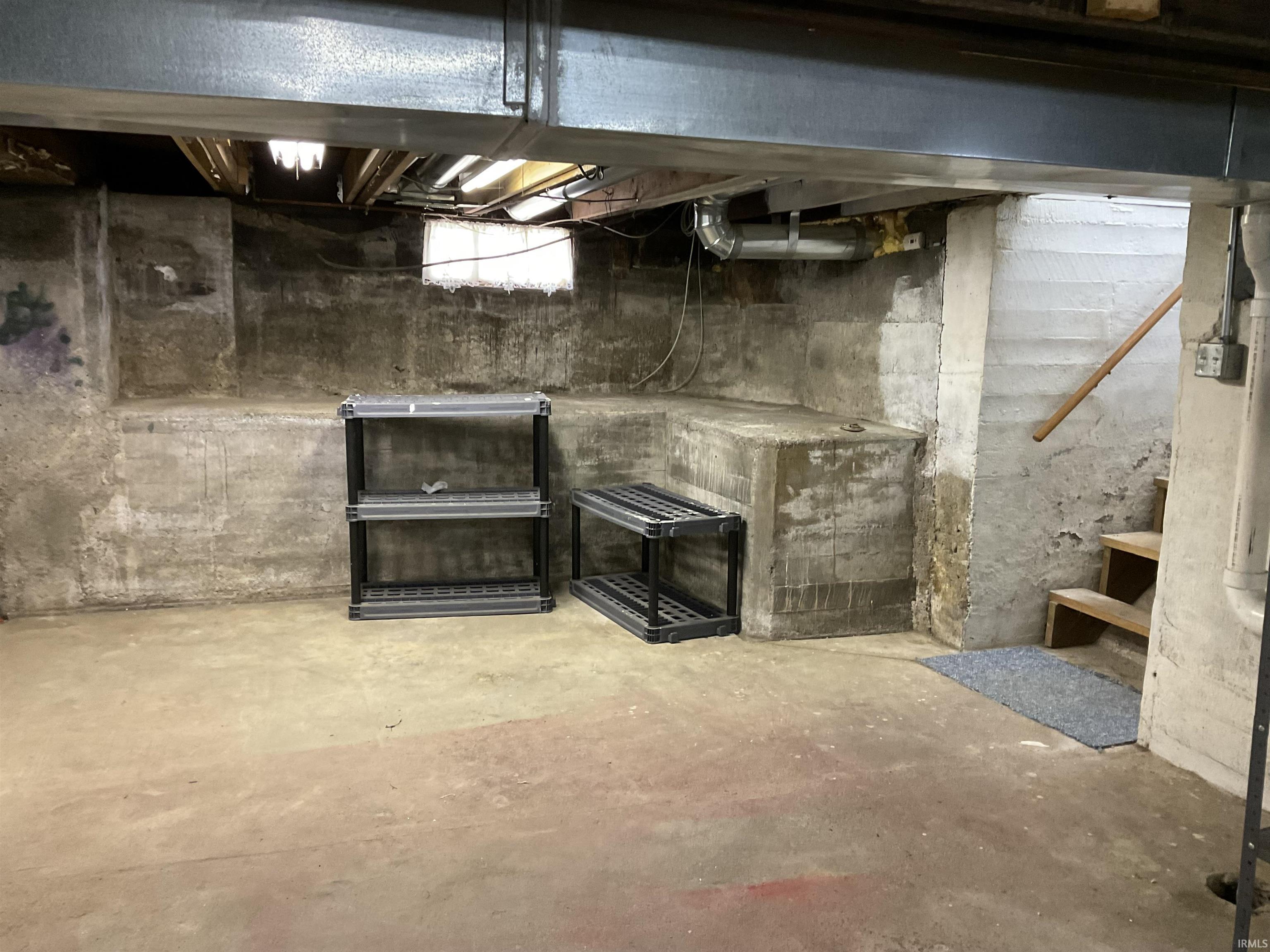 Photo 10 of 107 N Rufus Street