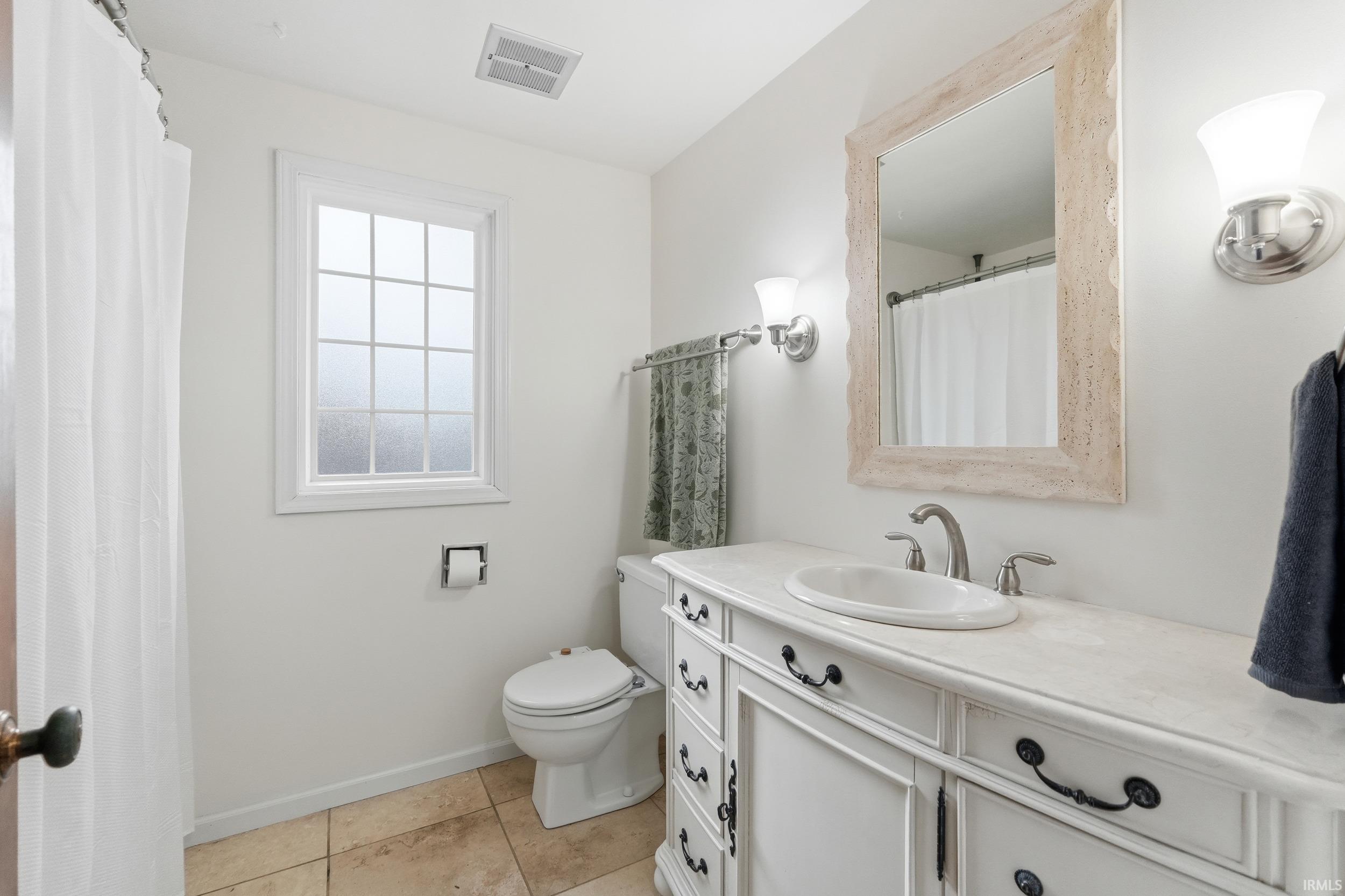 Photo 21 of 1310 Traders Crossing