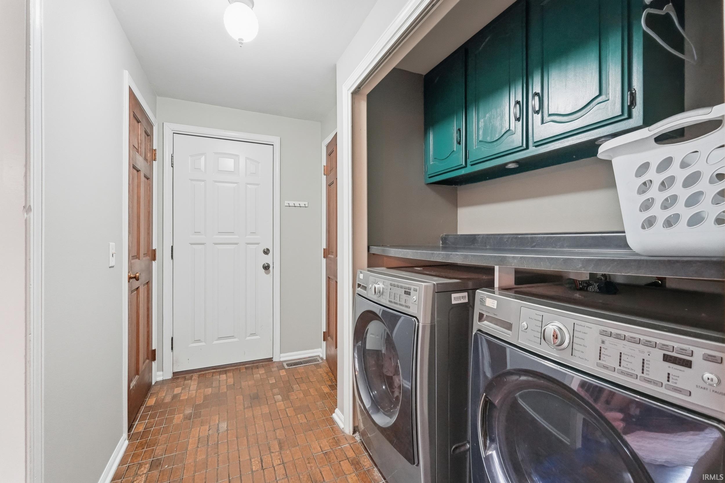 Photo 28 of 1310 Traders Crossing