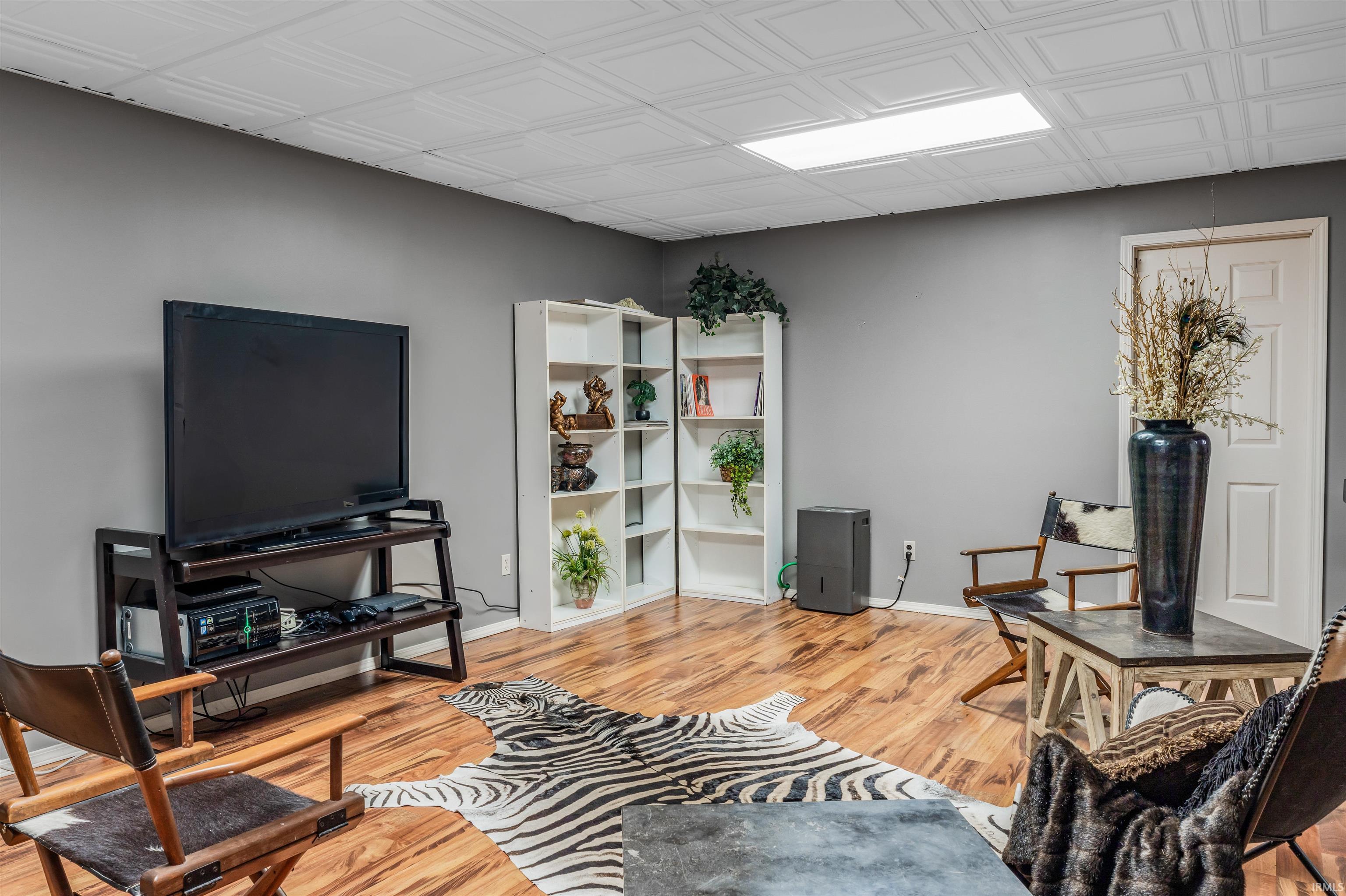 Photo 28 of 704 Oaktree Court