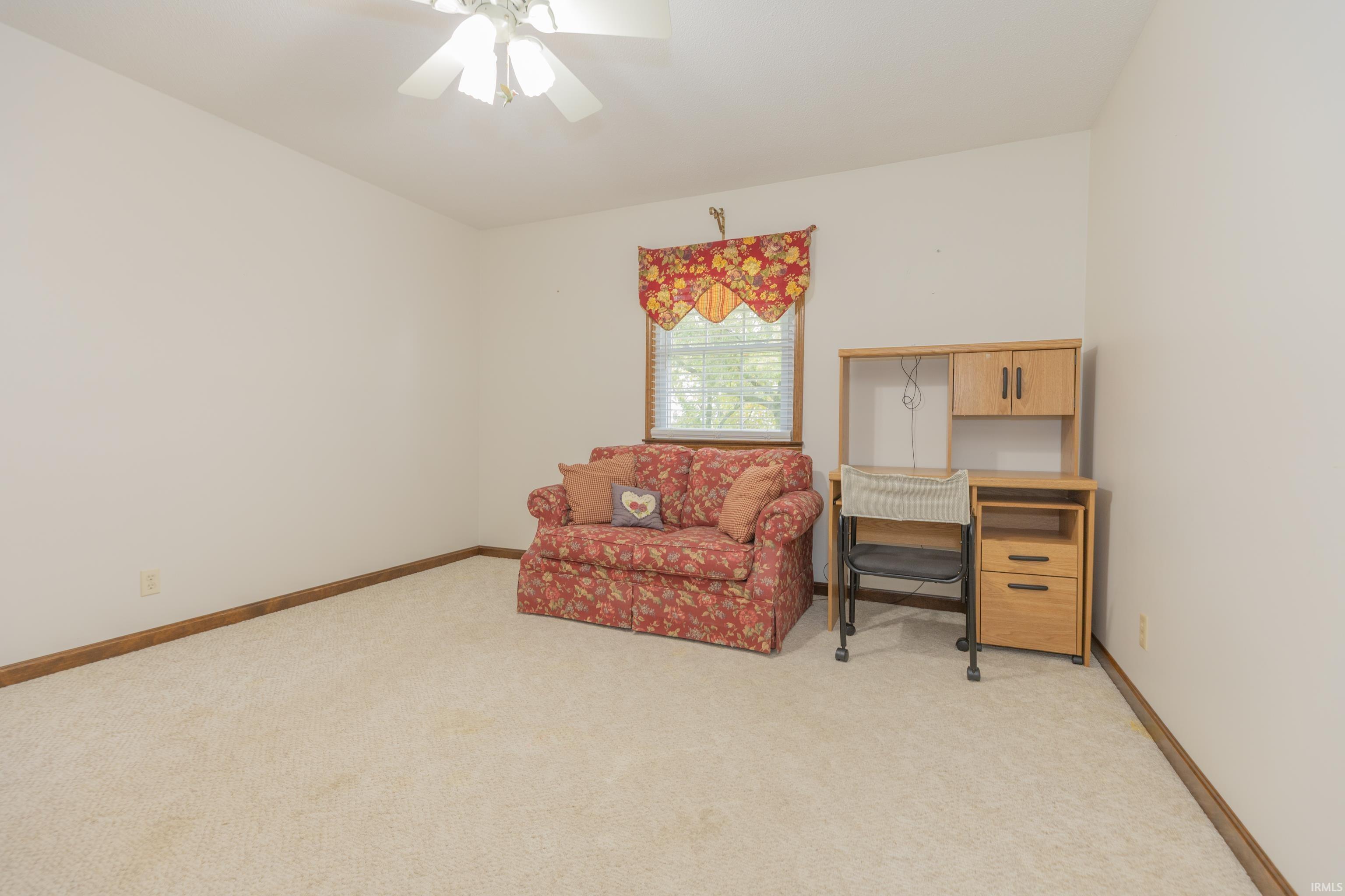 Homes for sale in Owensville, IN | 6248 S Sr-165, Owensville, IN 47665 | MLS# 202544533