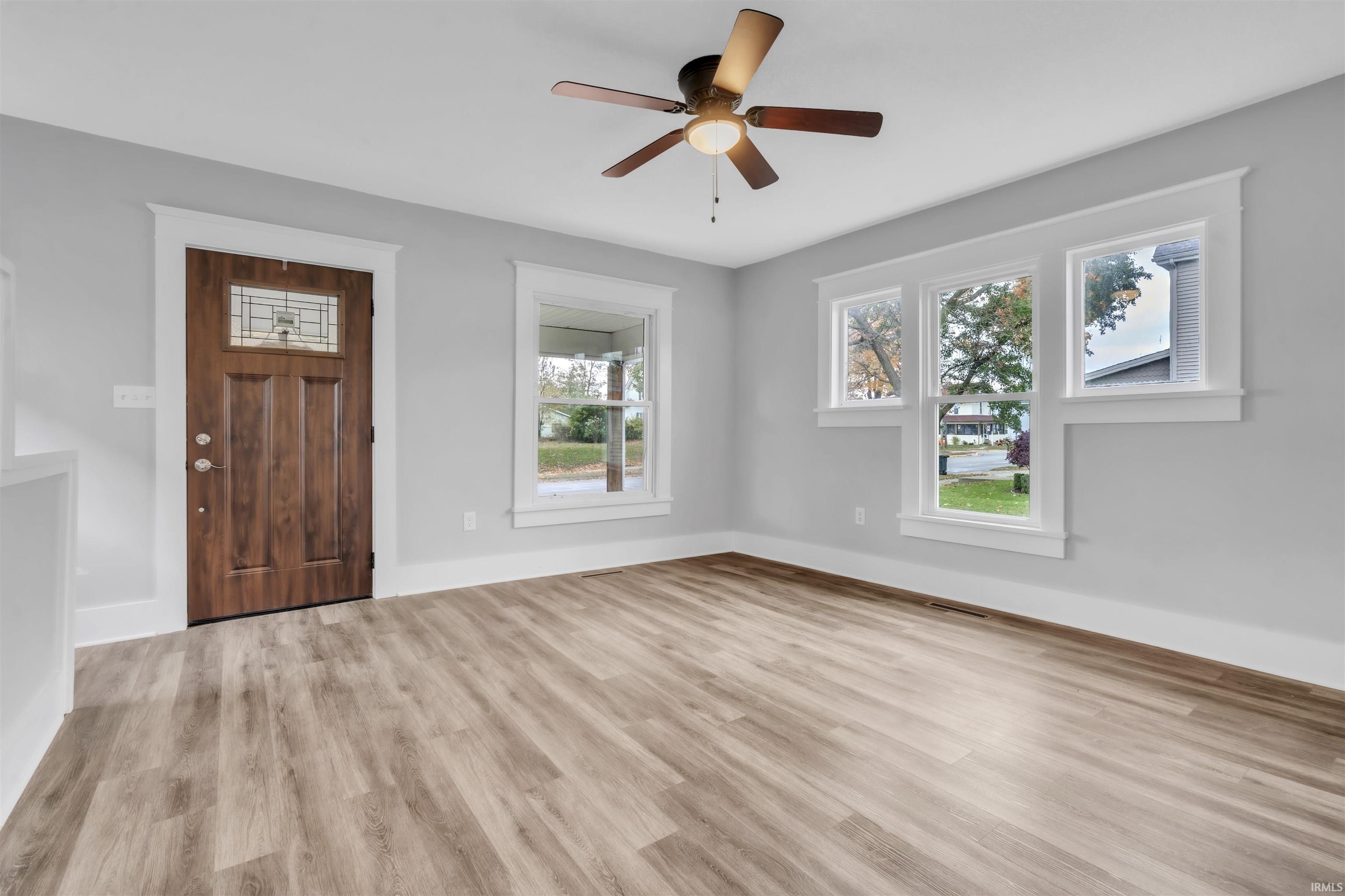 Photo 3 of 422 N Main Street