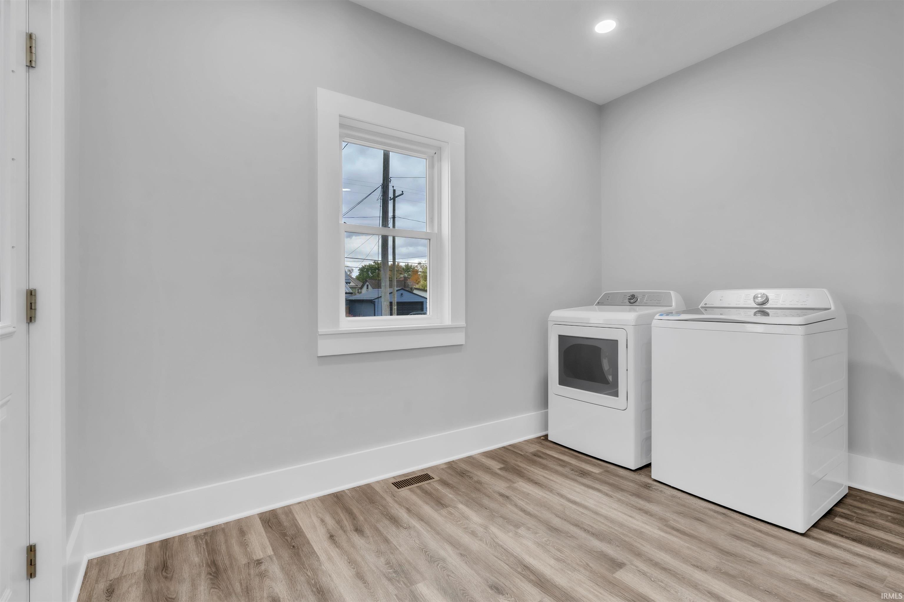 Photo 9 of 422 N Main Street