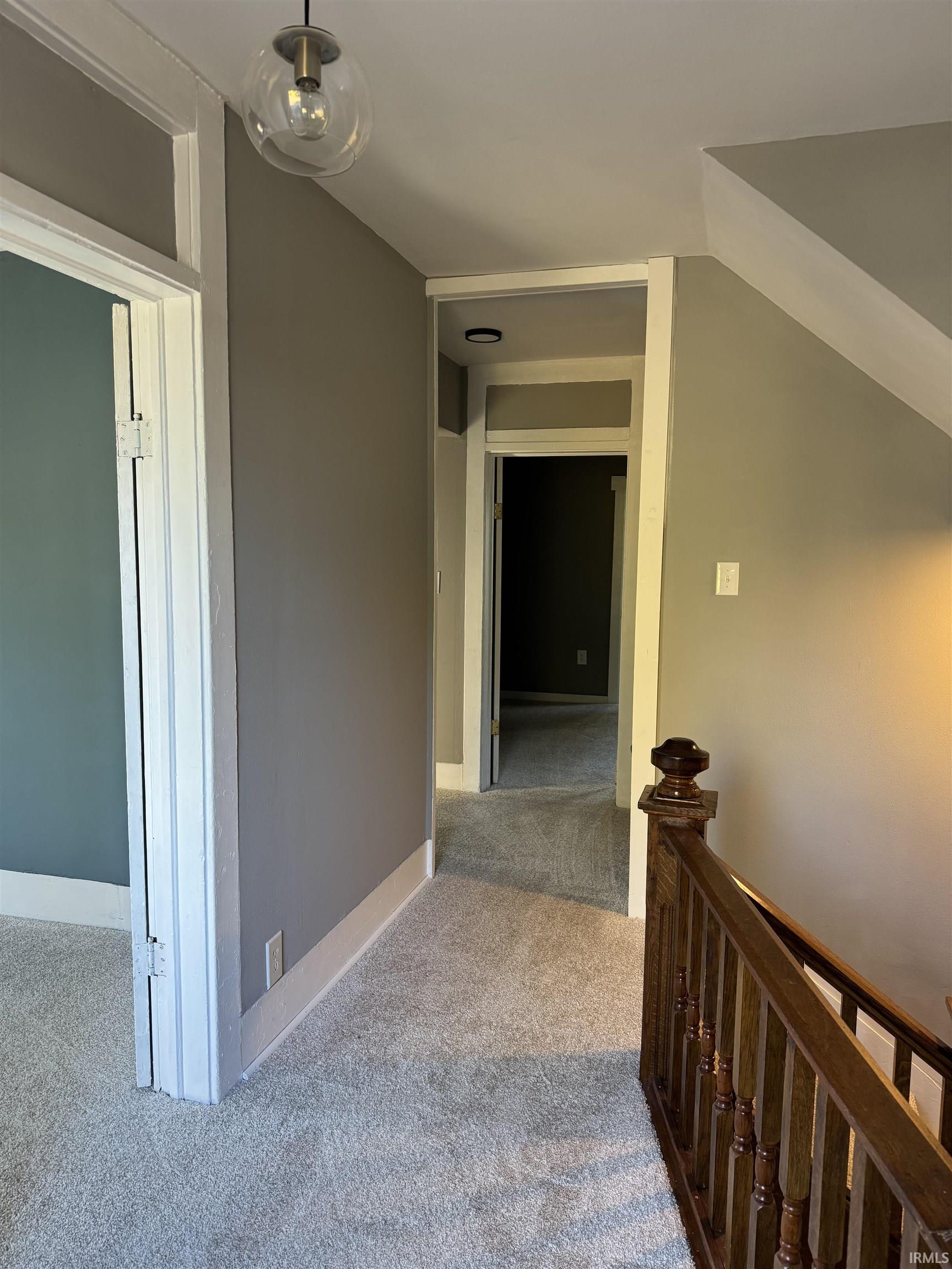 Photo 19 of 35 E Sinclair Street