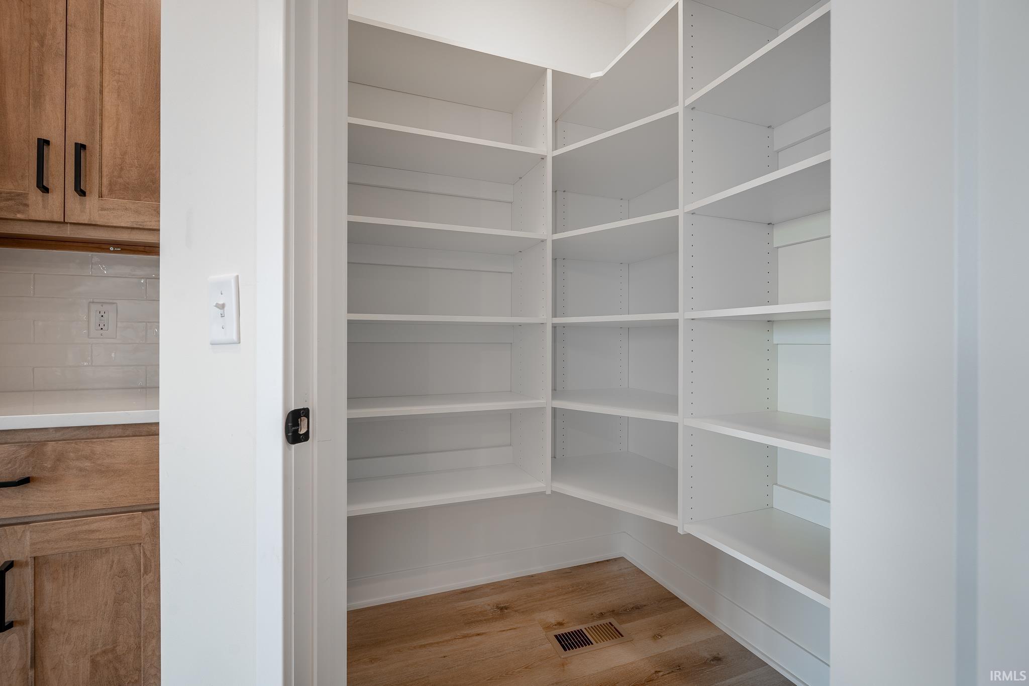 Photo 9 of 5599 Broad Fields Cove