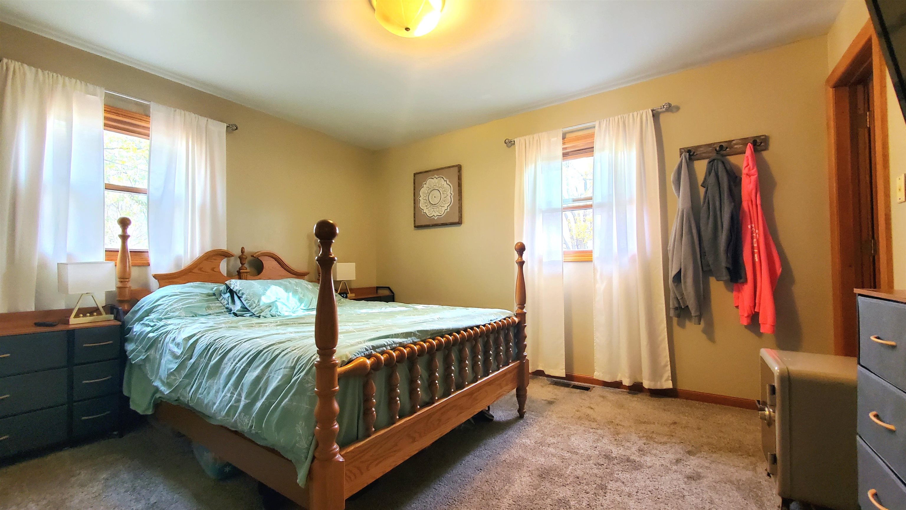 Photo 12 of 8618 Hoagland Road