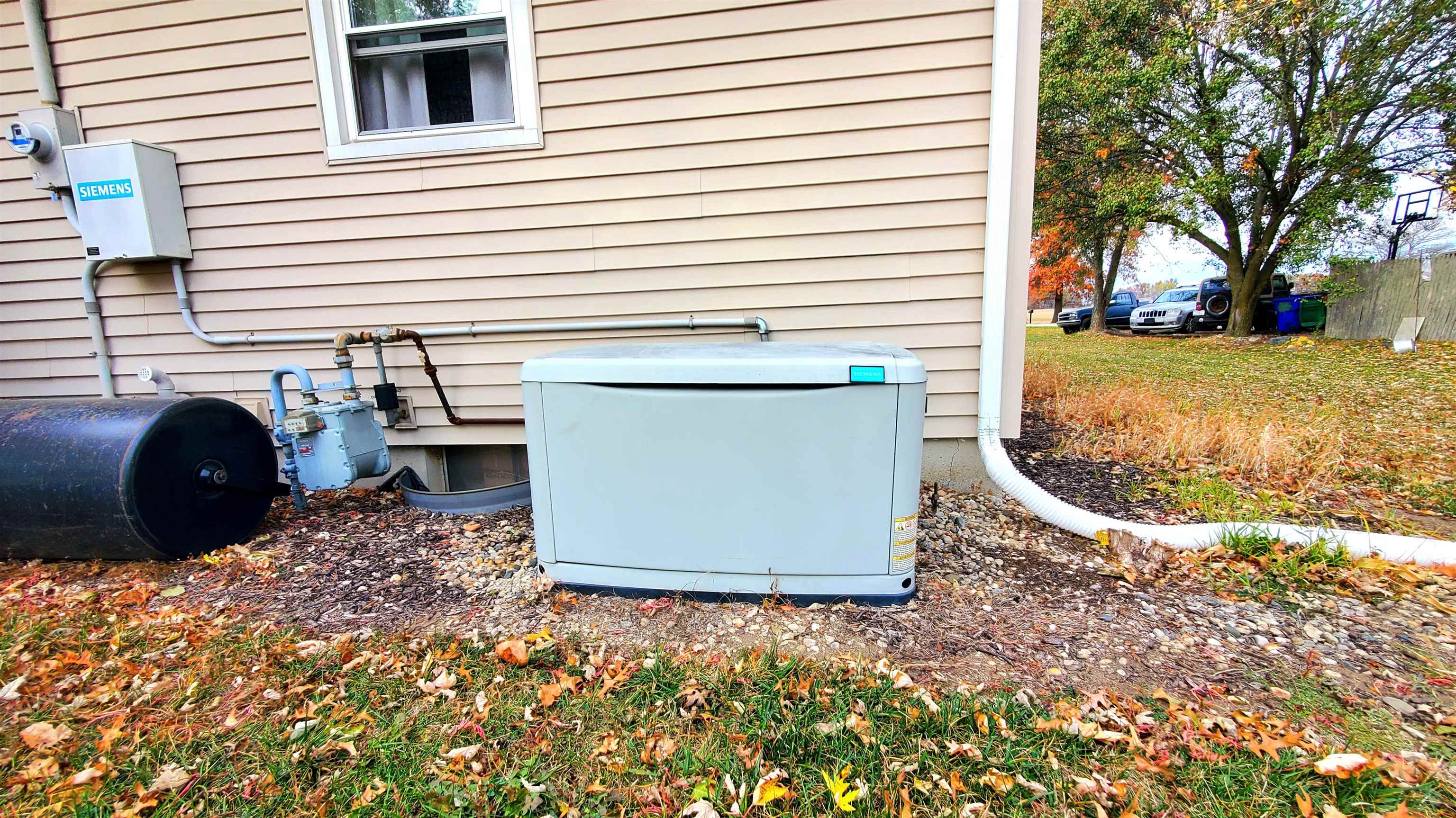 Photo 32 of 8618 Hoagland Road