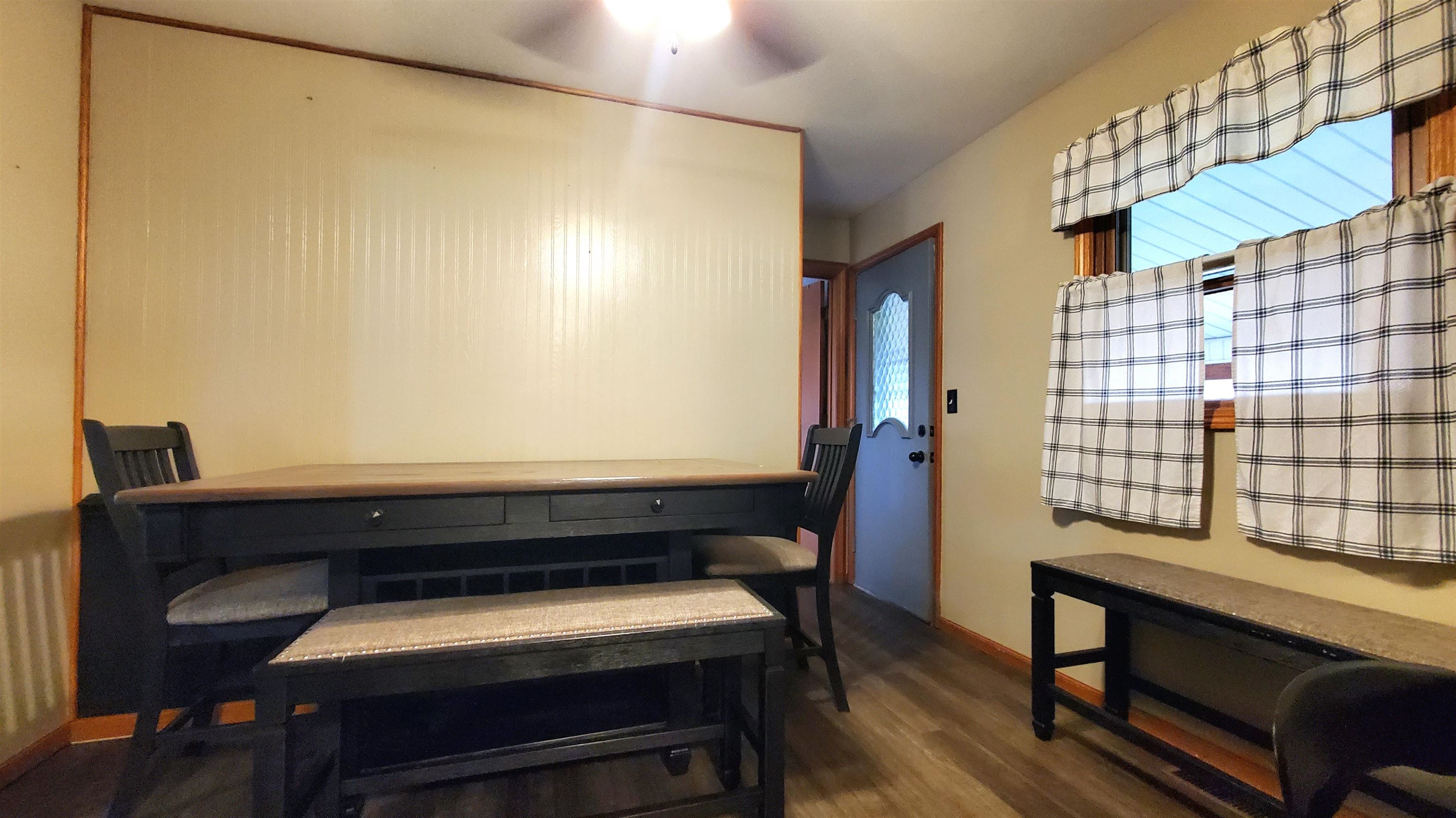 Photo 8 of 8618 Hoagland Road