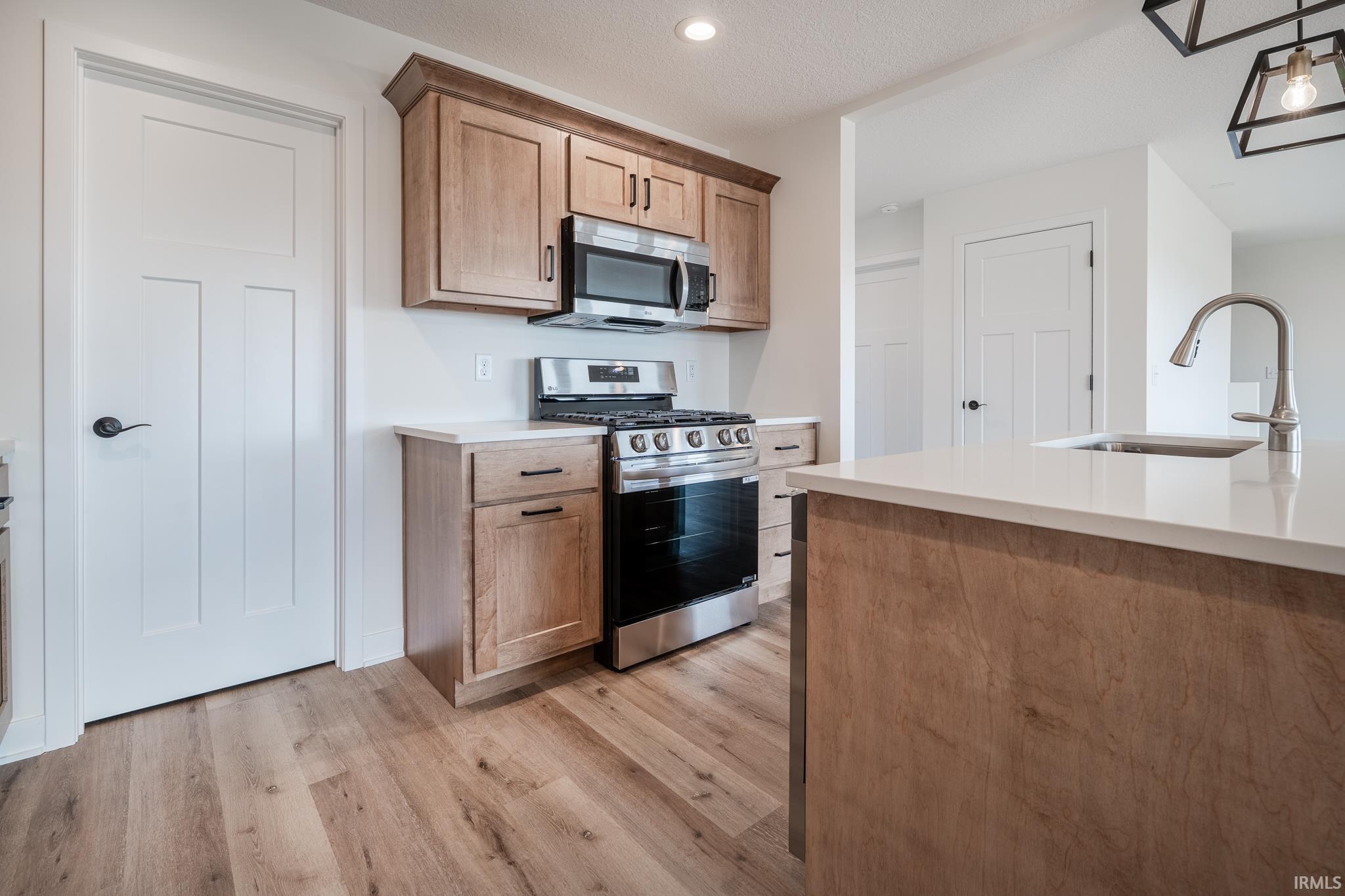 Photo 6 of 5598 Broad Fields Cove