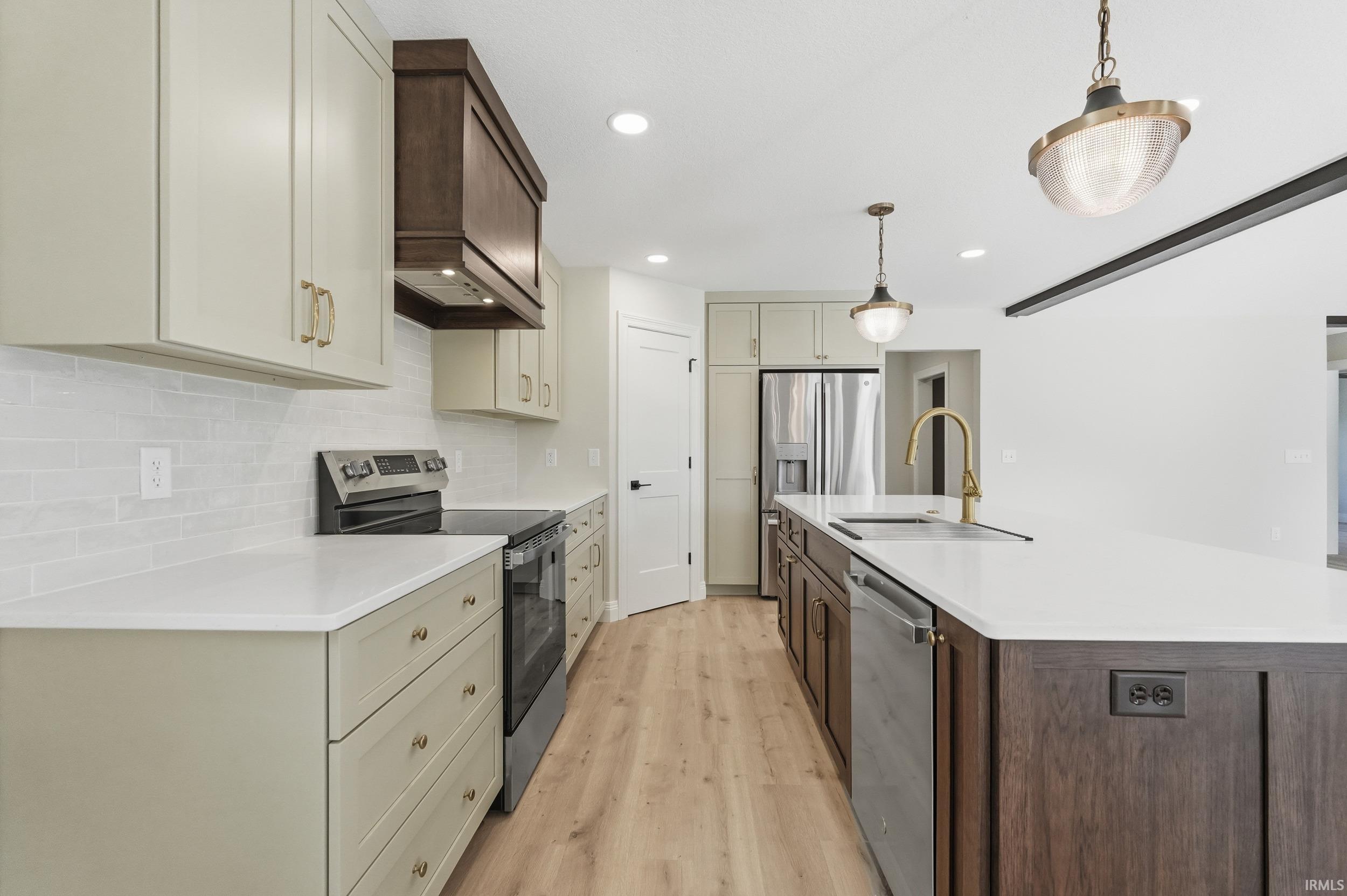 Photo 11 of 5648 Rothman Road