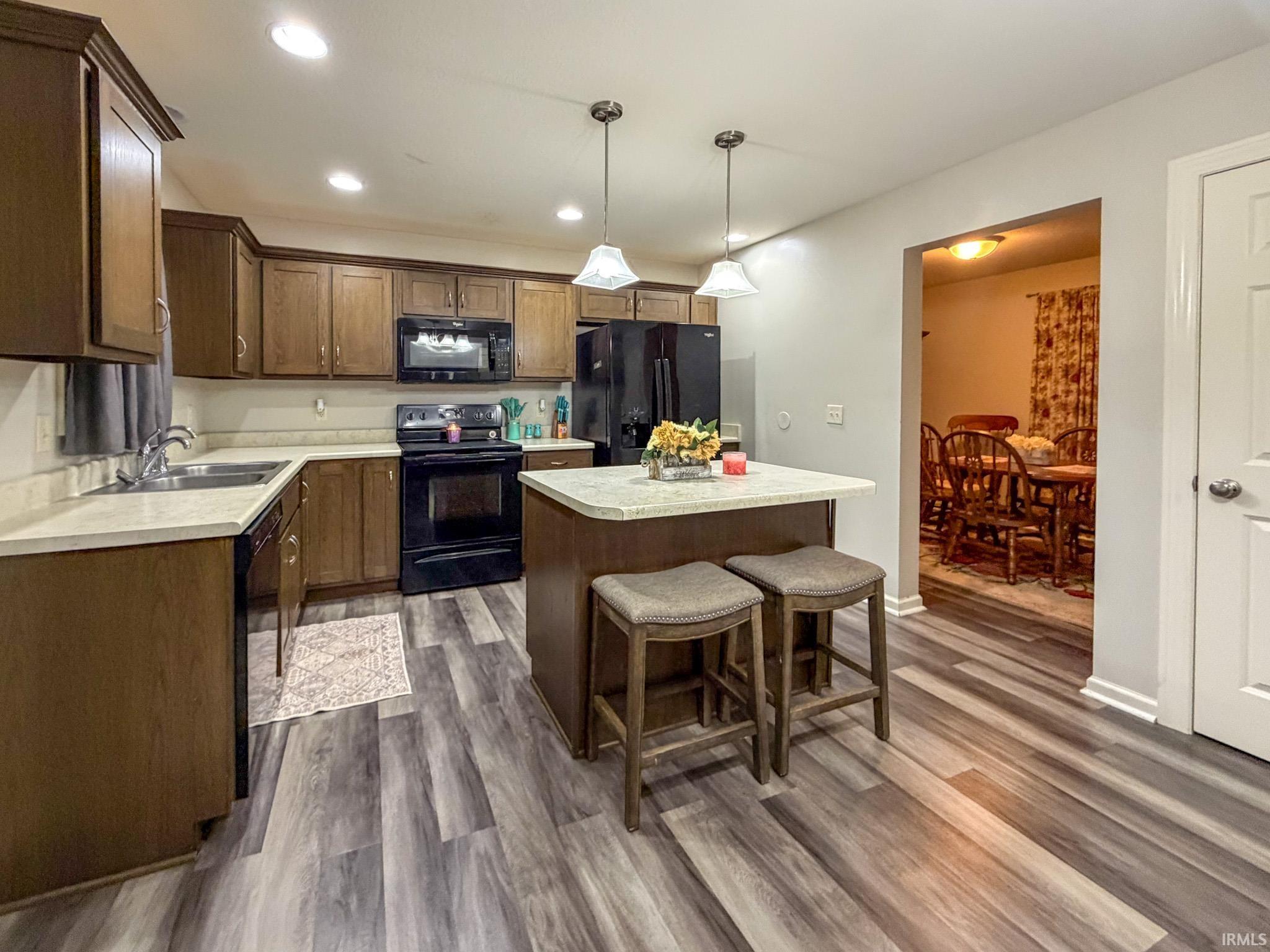 Photo 6 of 182 W Cambridge Drive