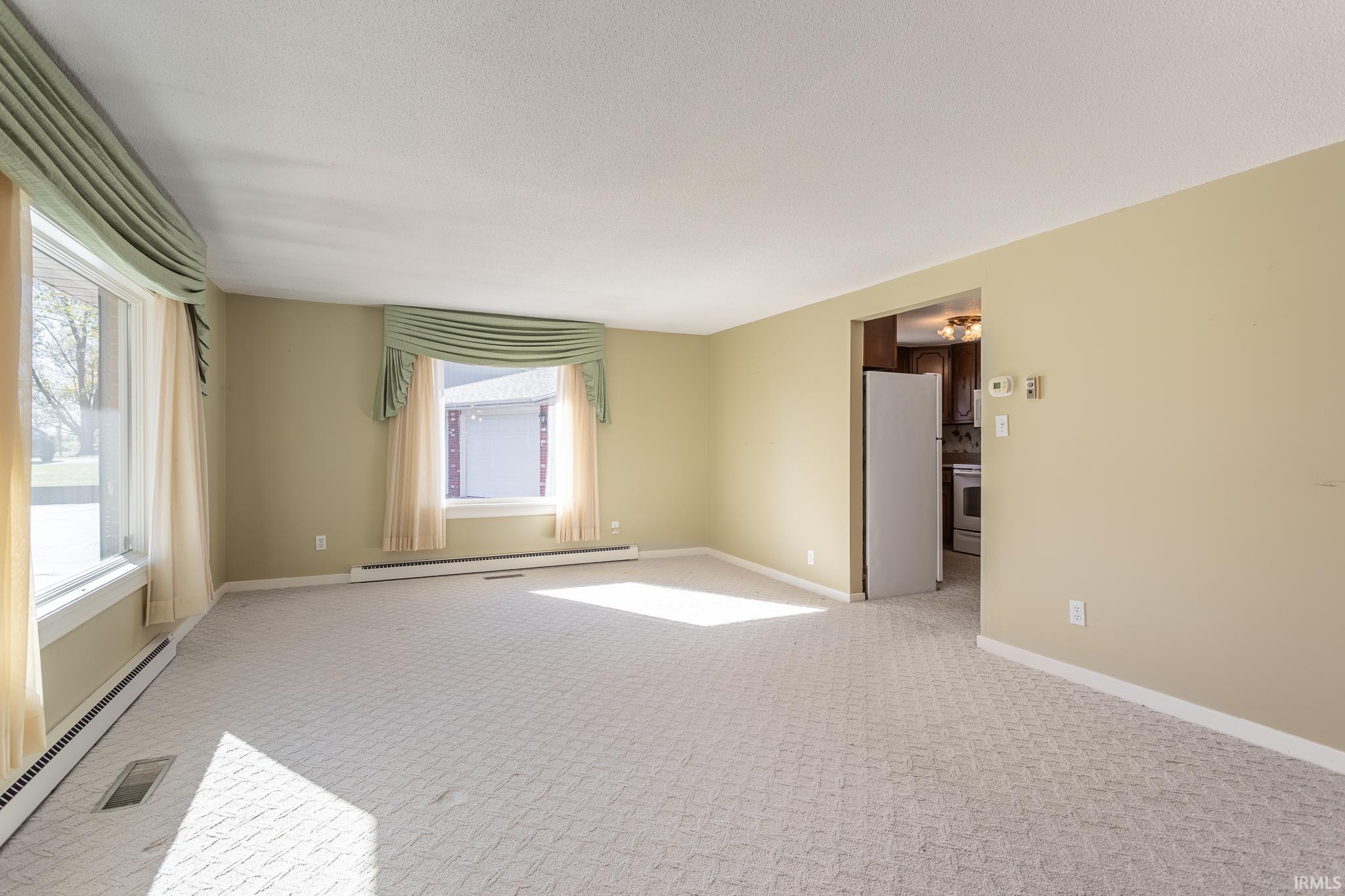 Homes for sale in Huntington, IN | 5460 N Broadway St, Huntington, IN 46750 | MLS# 202544615