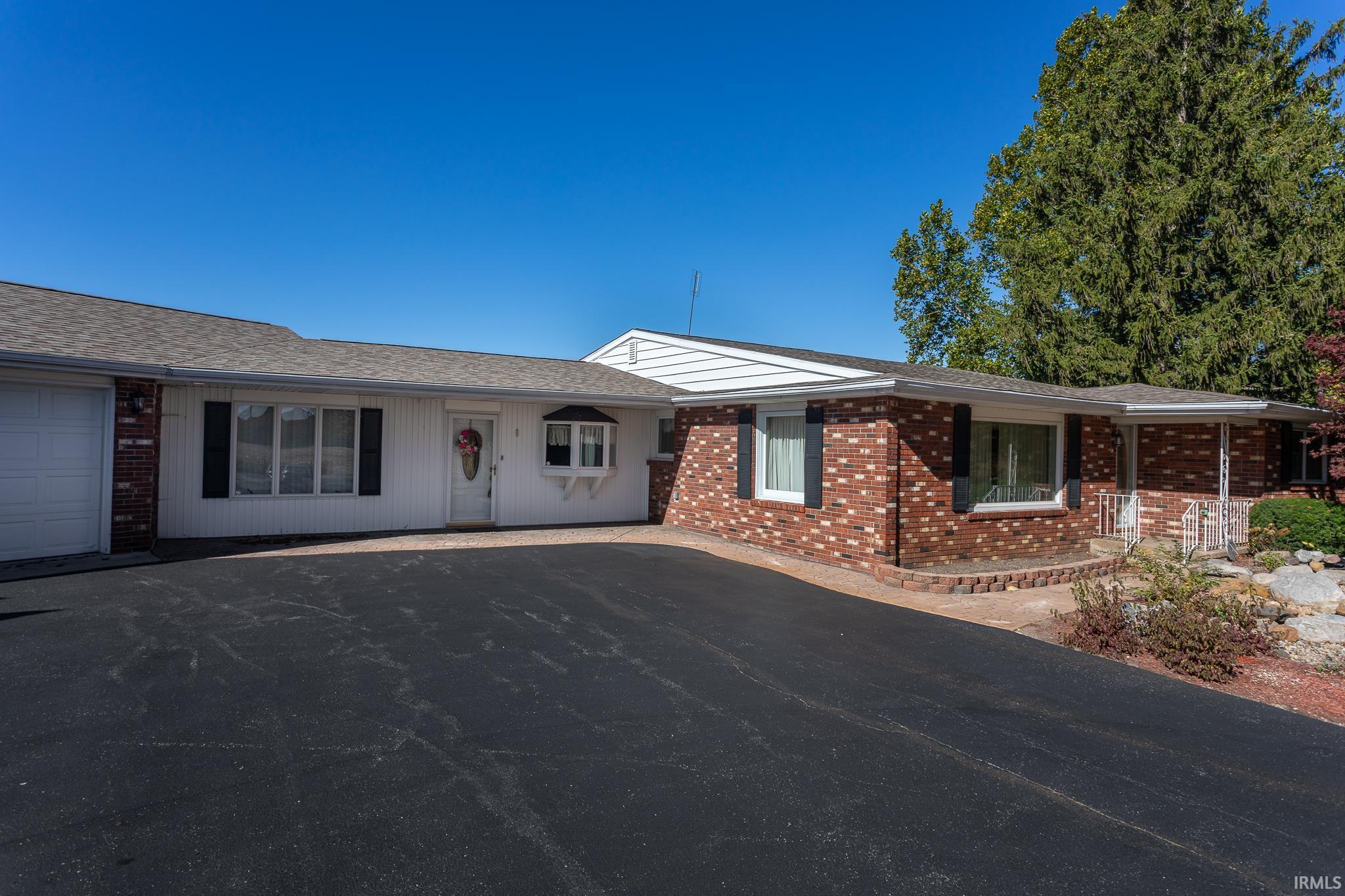 Photo 27 of 5460 N Broadway Street