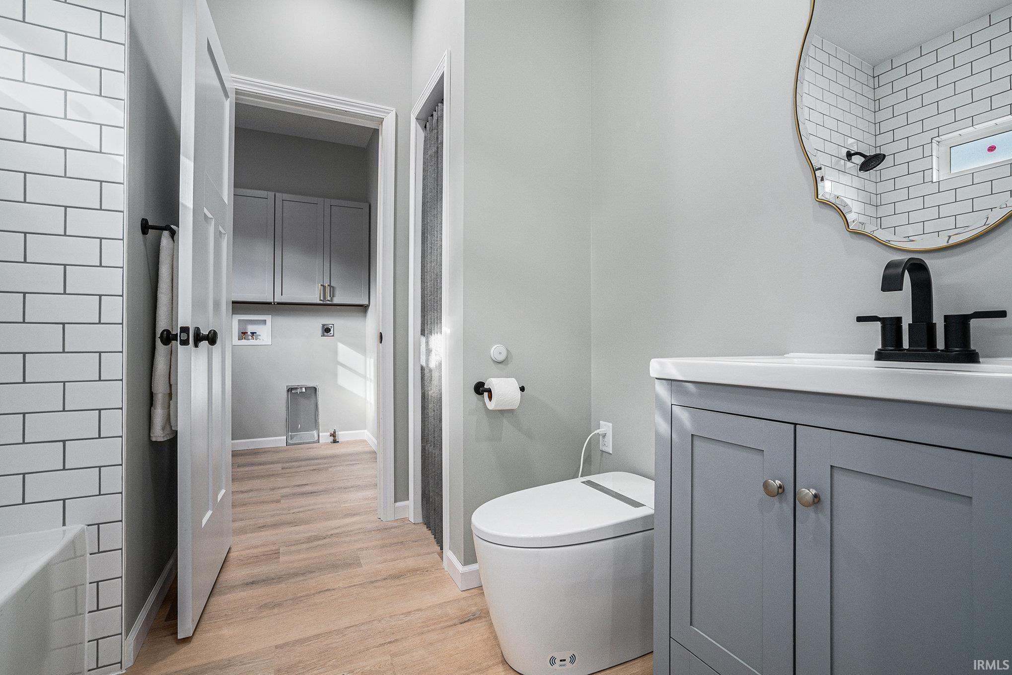 Photo 11 of 102 S Seventh Street