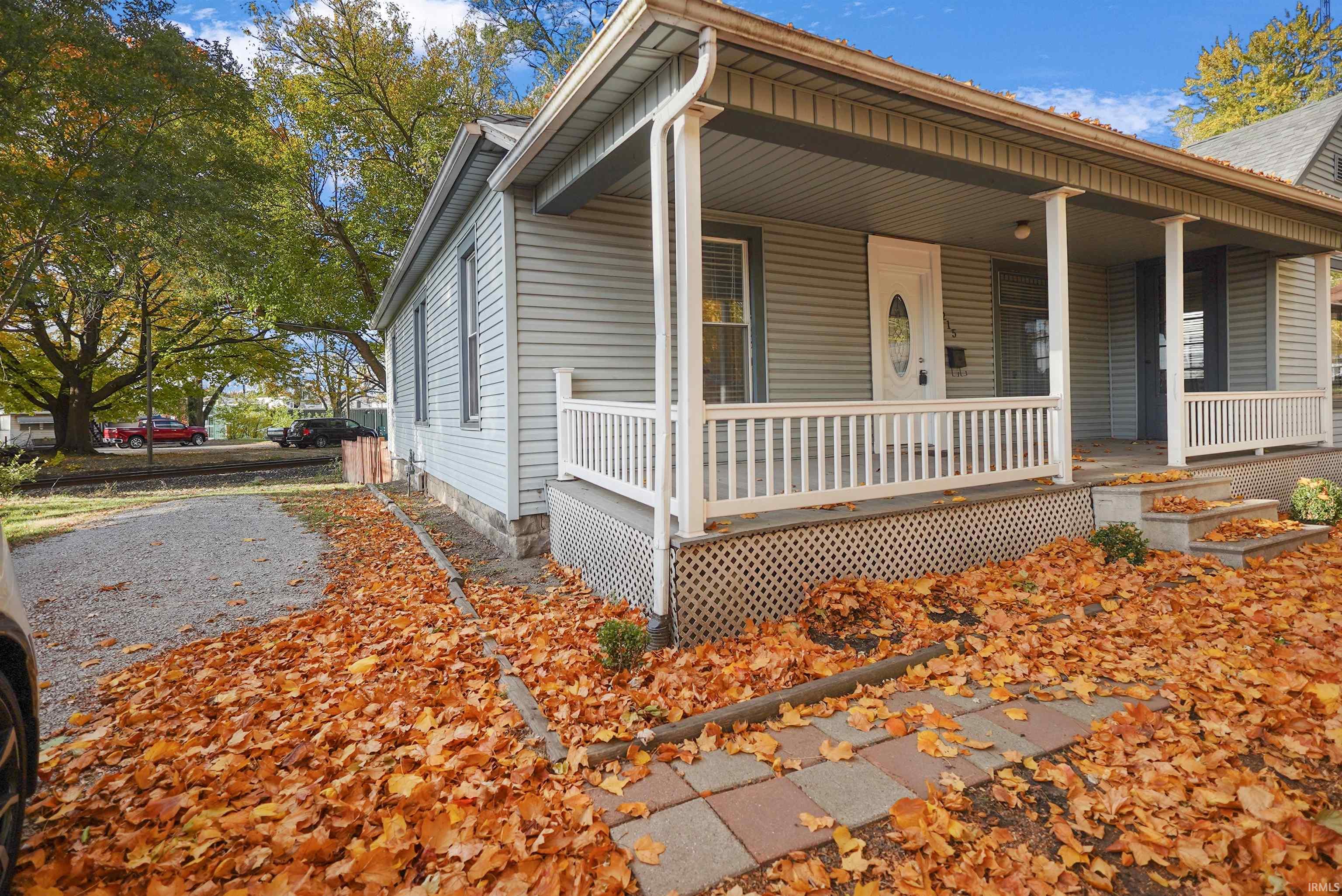 Homes for sale in Warsaw, IN | 215 N Fort Wayne Ave, Warsaw, IN 46580 | MLS# 202544643