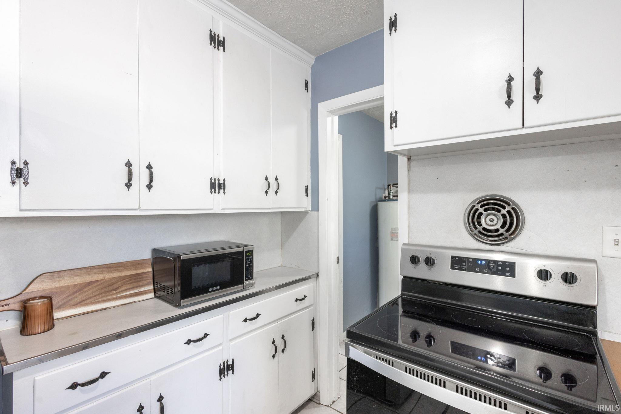 Photo 2 of 804 E Bristol Street