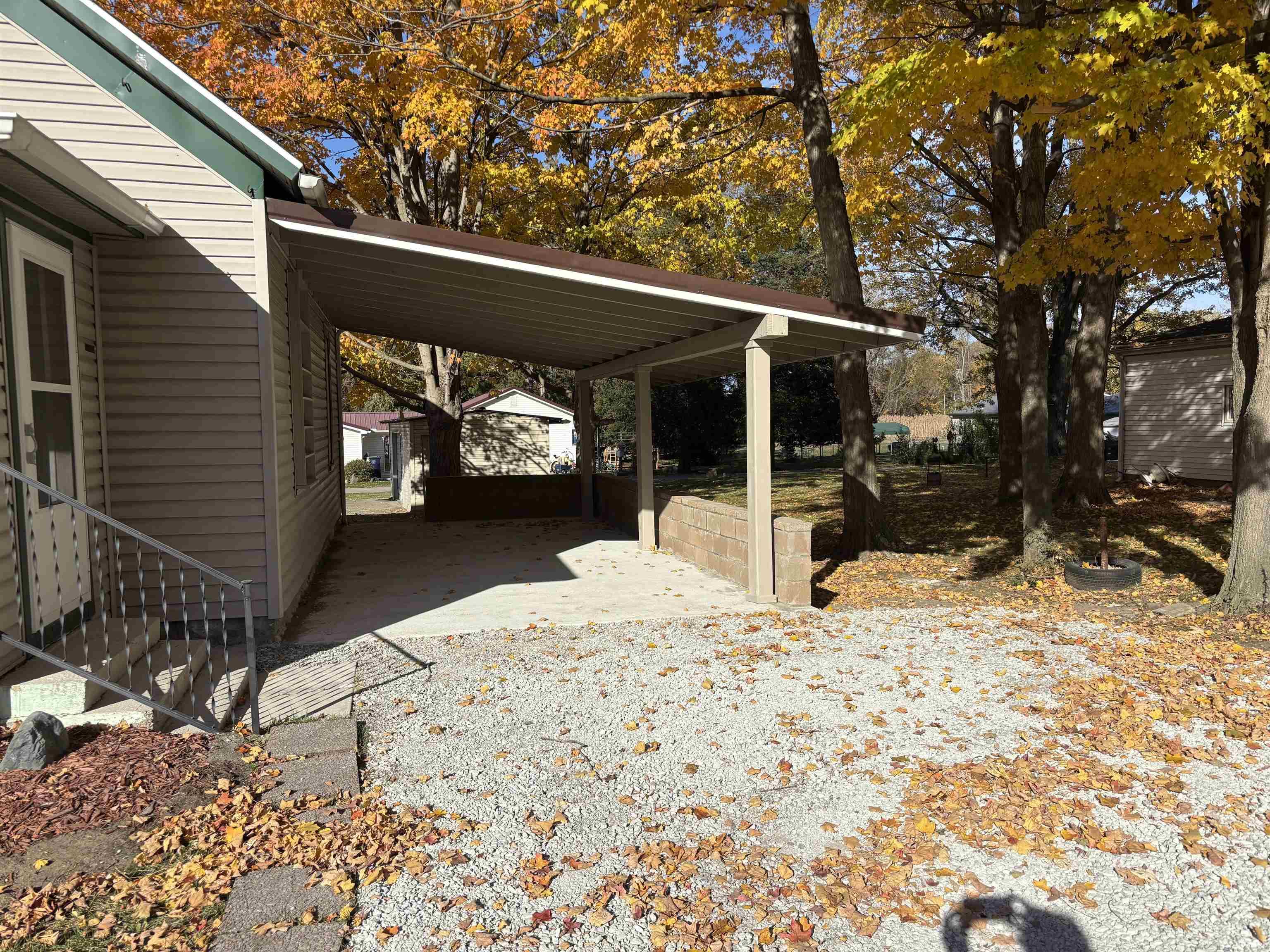 Photo 26 of 915 E Garfield Street