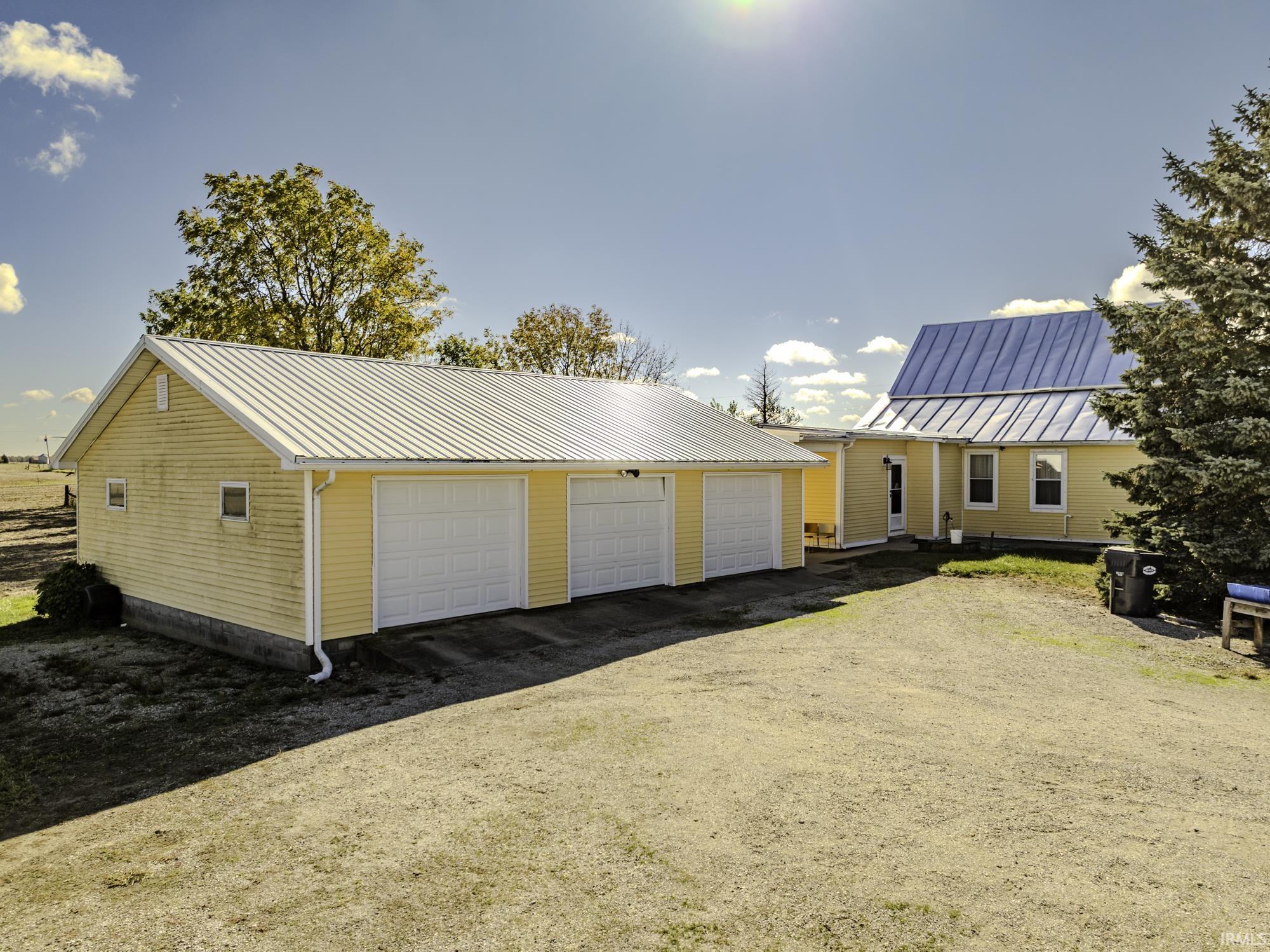 Homes for sale in Selma, IN | 11990 E County Road 400 South, Selma, IN 47383 | MLS# 202544678