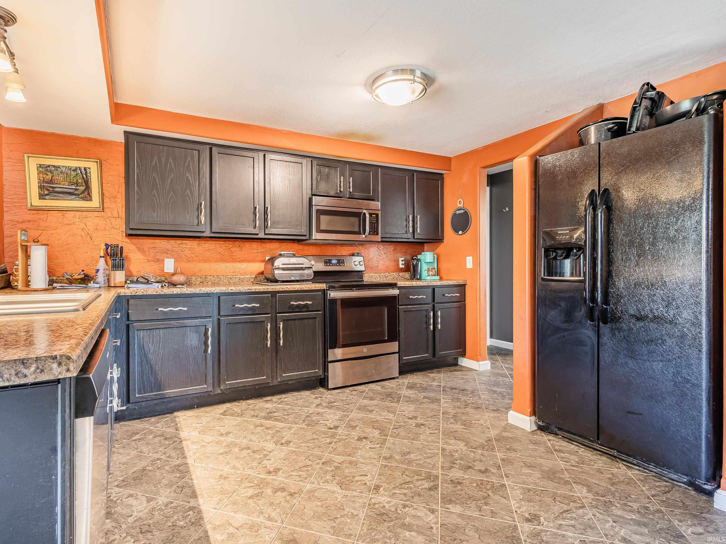 Photo 12 of 3706 Norland Lane