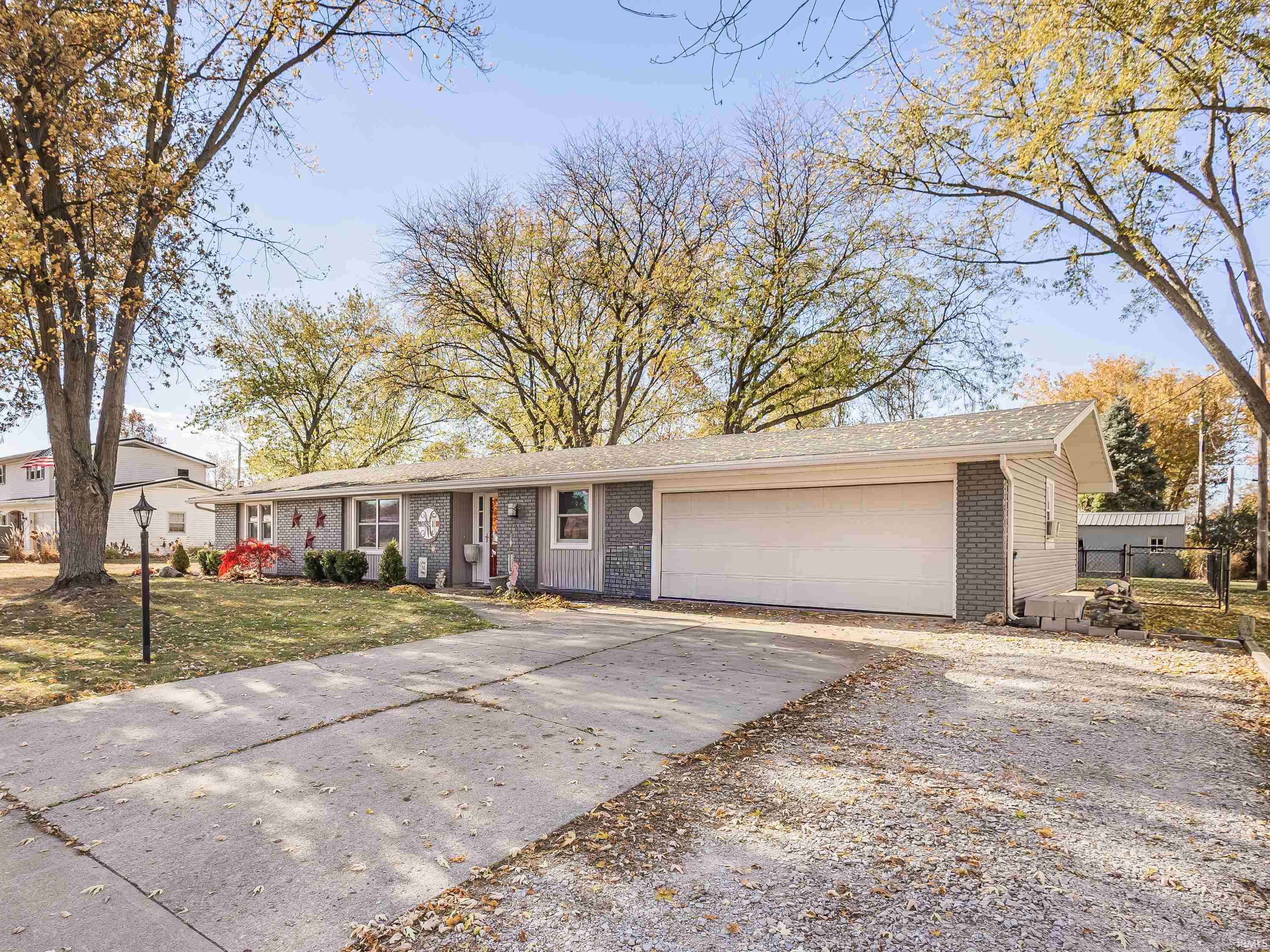 Photo 15 of 3706 Norland Lane